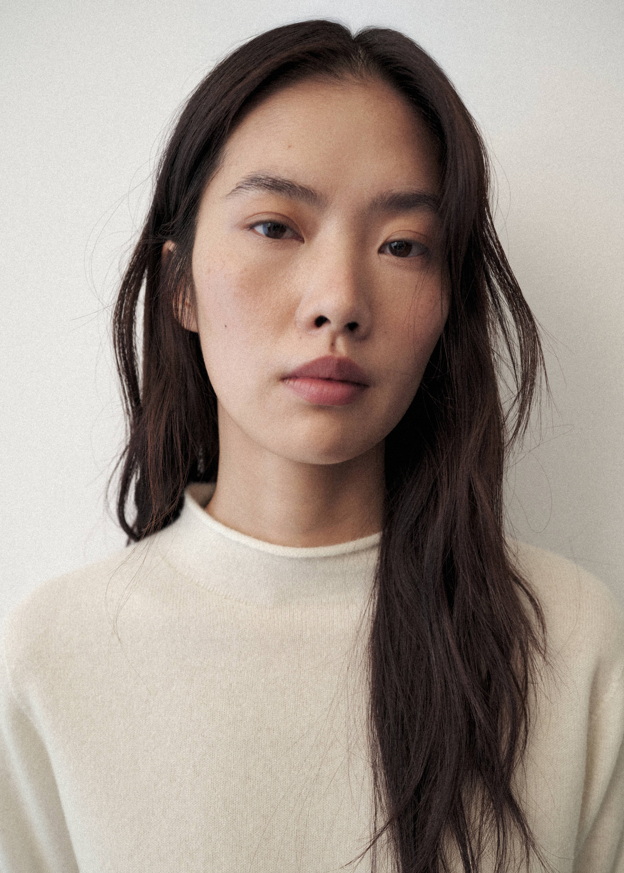 100% cashmere sweater with perkins neck - Details of the article 1