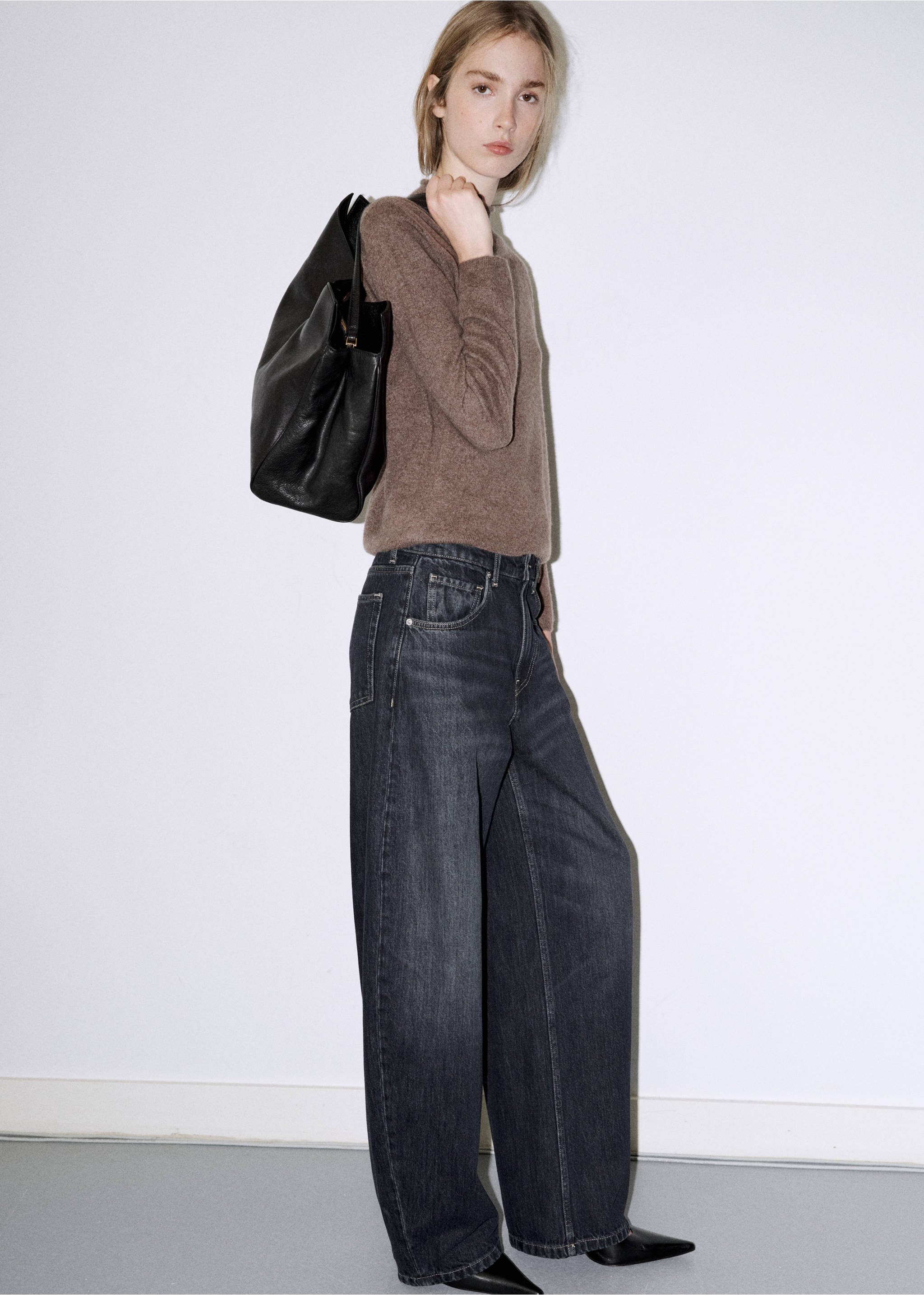 100% cashmere sweater with perkins neck - General plane, Medium Brown. Ref: 37036336-00.