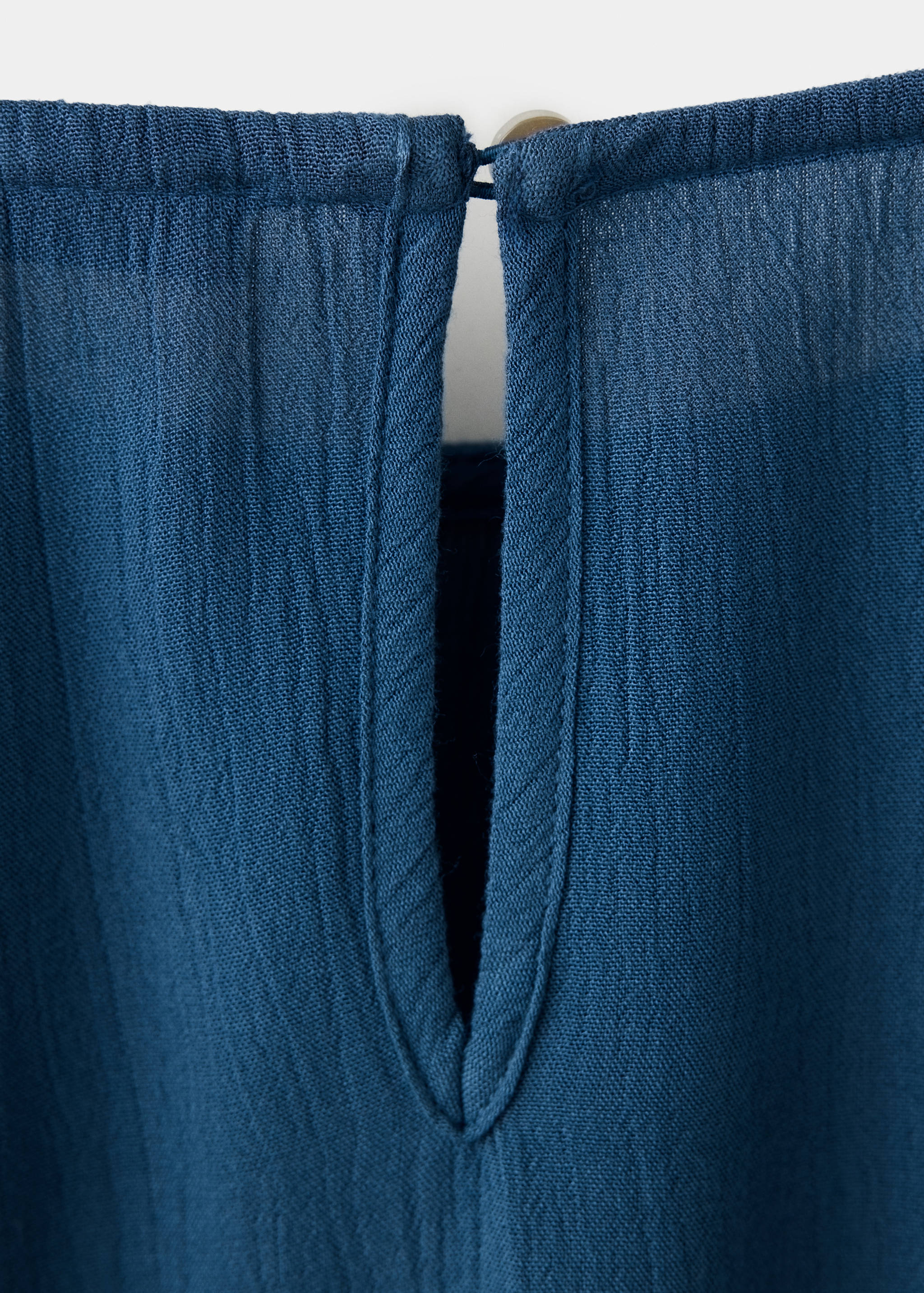 Flowy blouse with gathered detail - Details of the article 8
