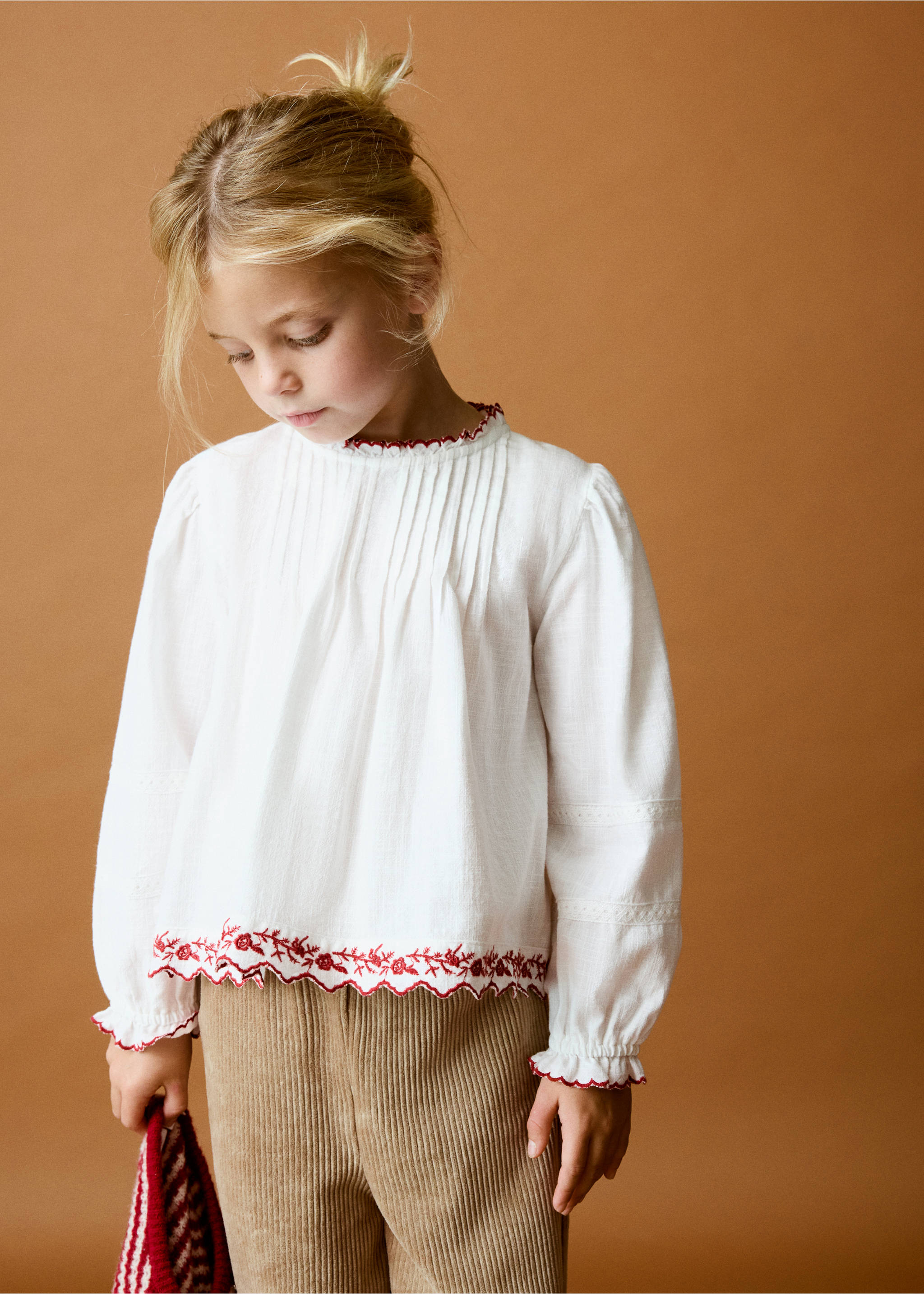 Cotton blouse with scalloped embroidered details - General plane, White. Ref: 37036346-00.