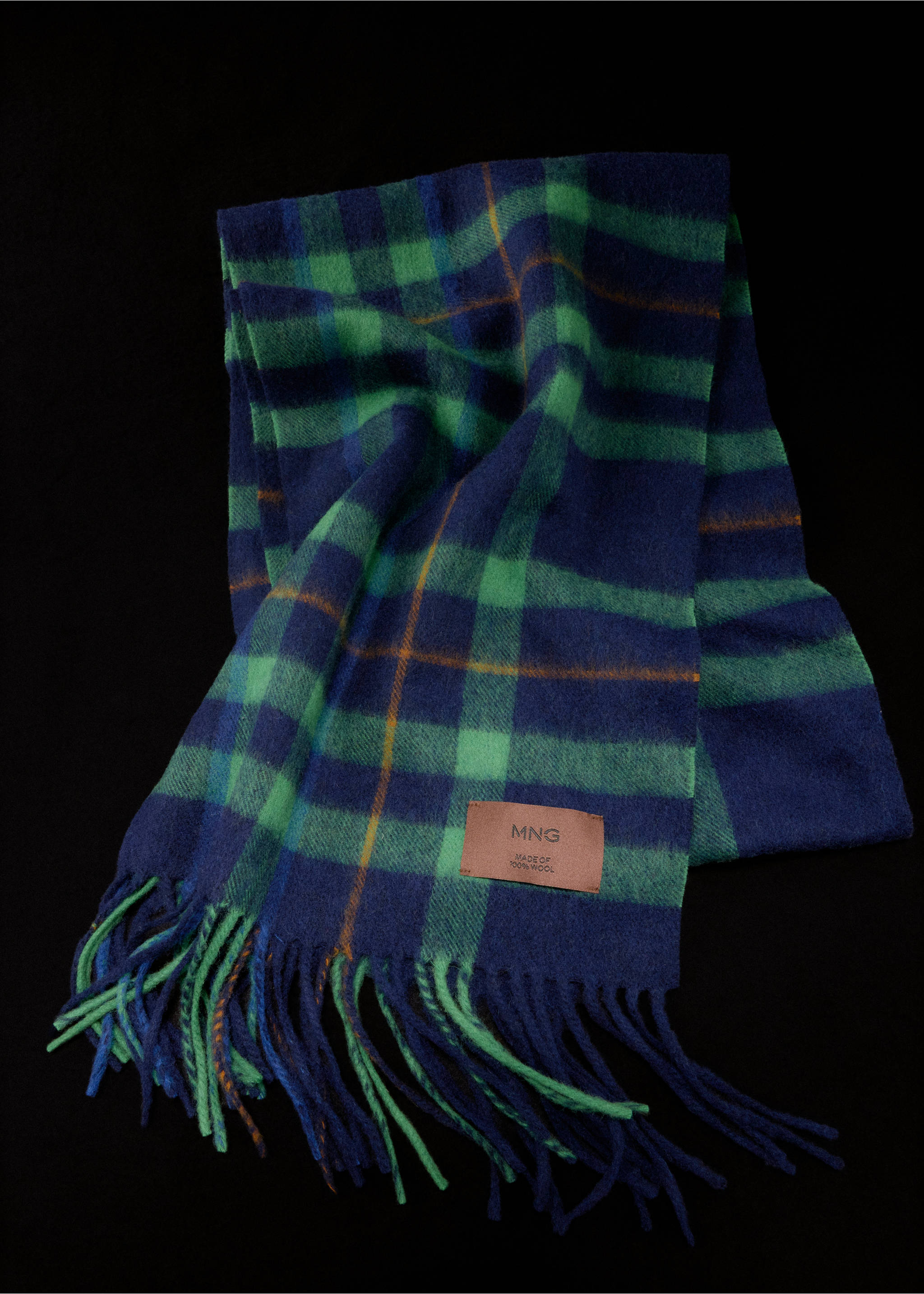 Fringed edge wool-blend scarf - Details of the article 5, Green. Ref: 37036351-00.