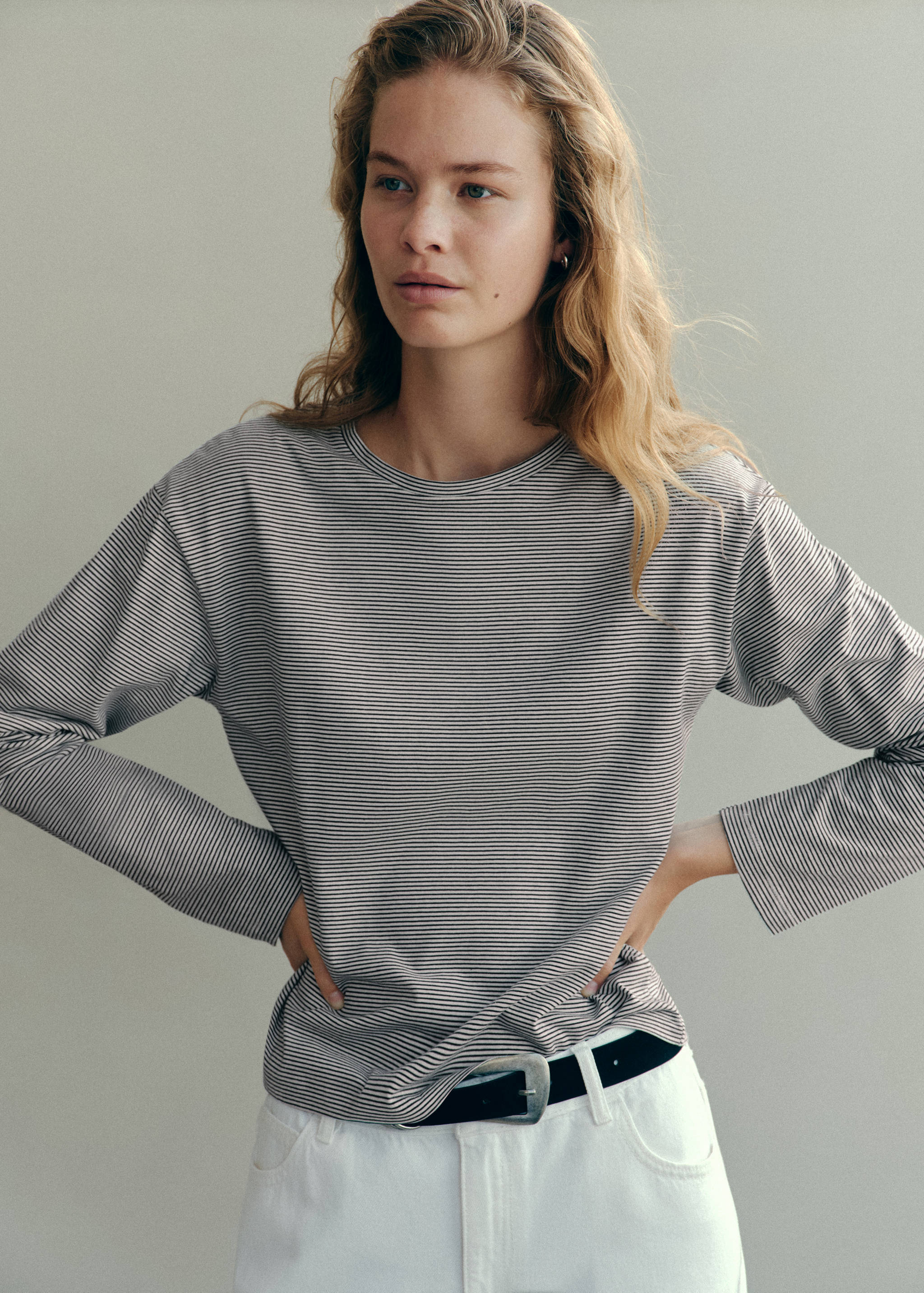 Long-sleeved fine-striped cotton T-shirt - Medium plane