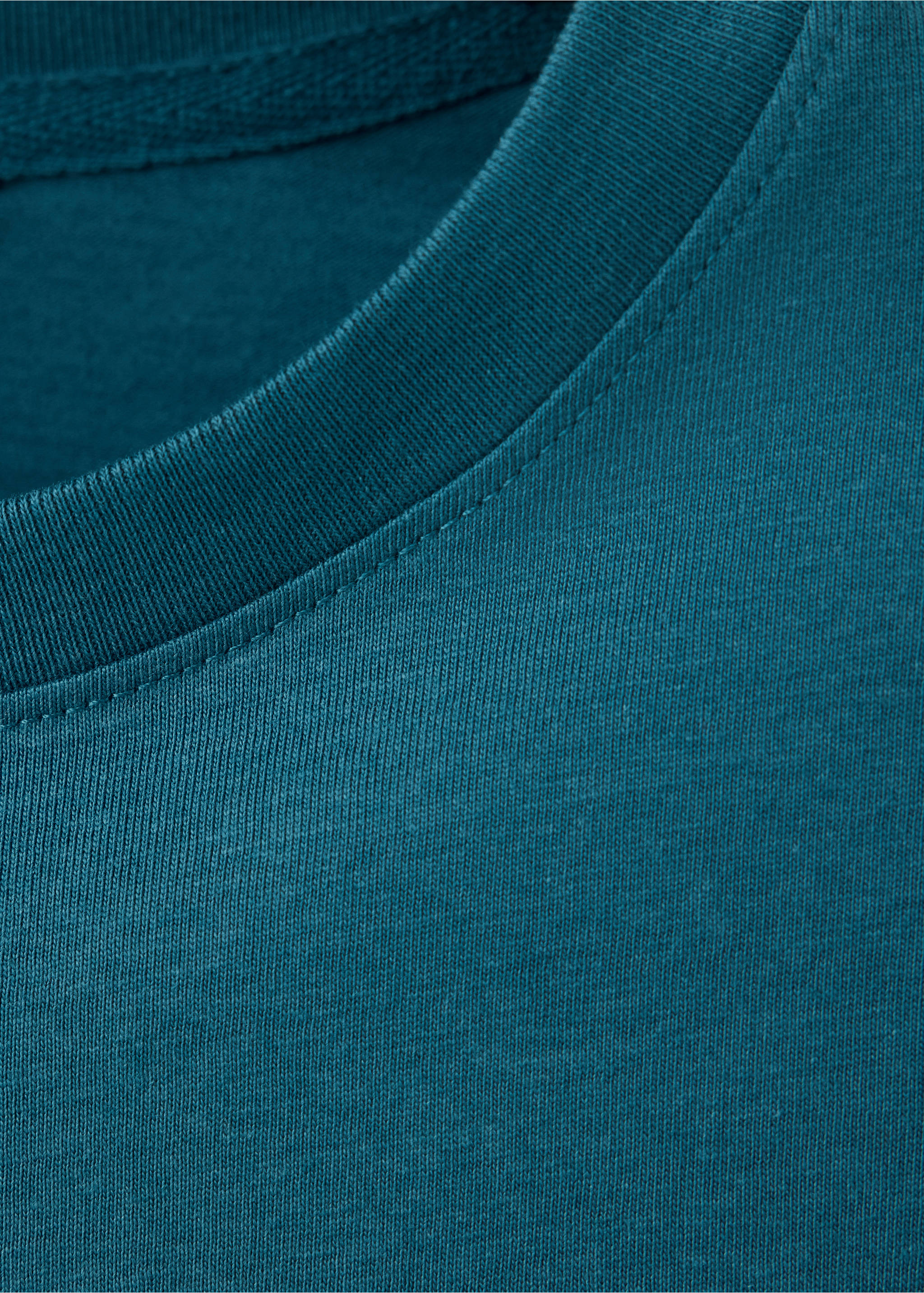 Cotton T-shirt with metallic star detail - Details of the article 0, Petrol Blue. Ref: 37036354-00.