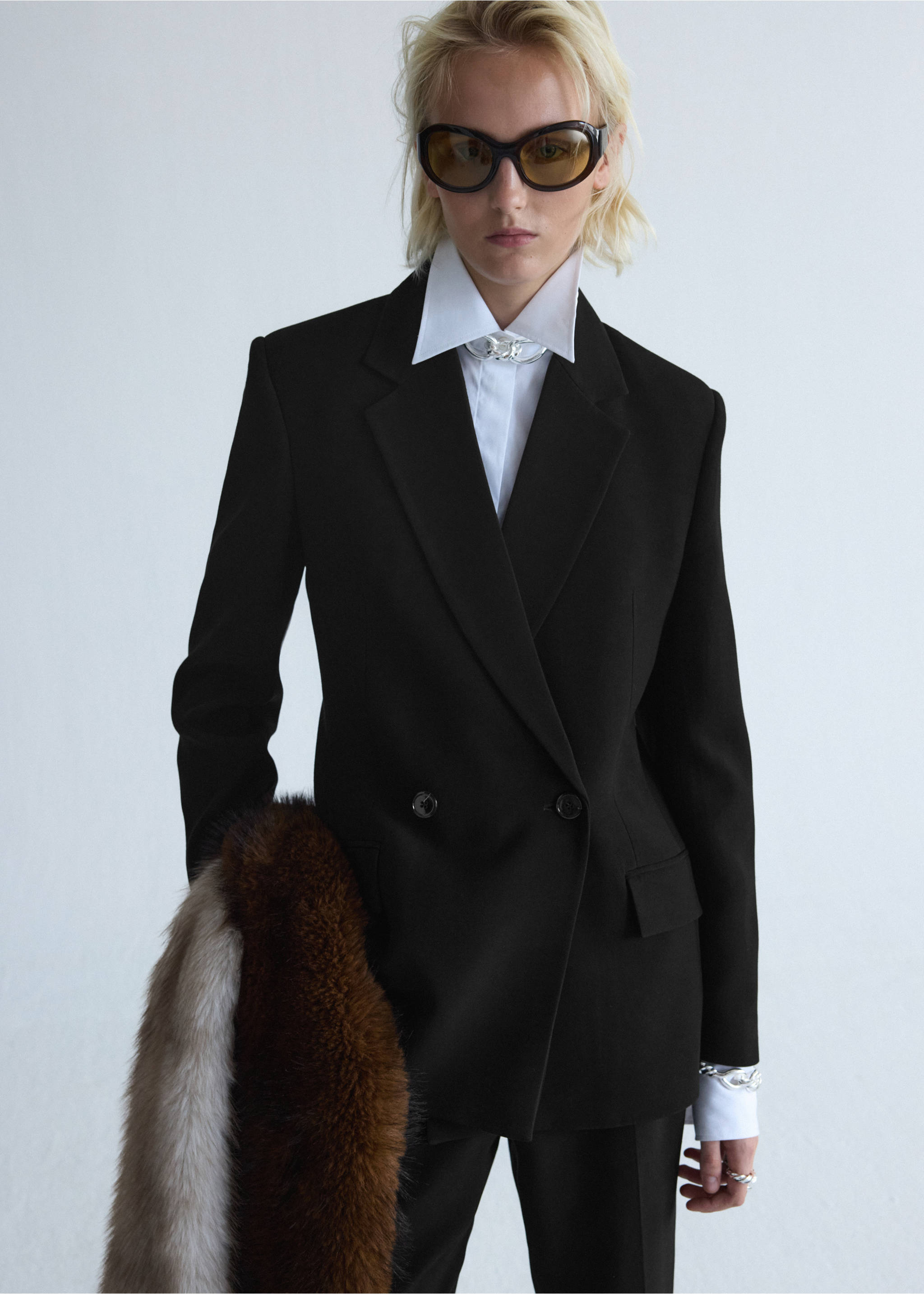 Fitted double-breasted blazer - Medium plane, Black. Ref: 37036366-00.