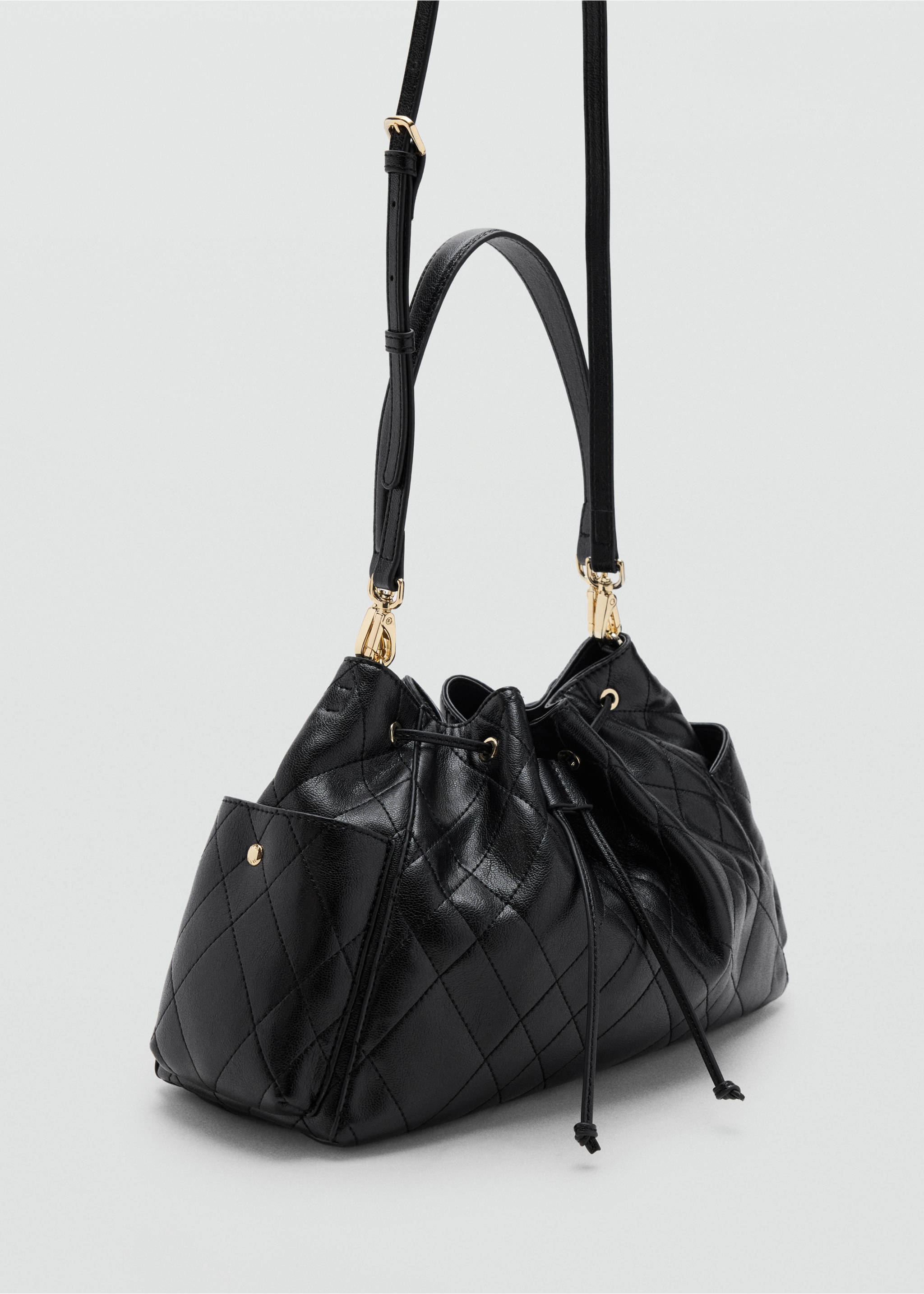 Quilted shoulder bag - Medium plane, Black. Ref: 37036367-00.