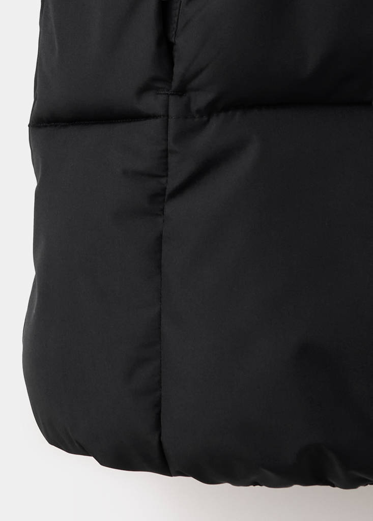 Quilted long coat — Black