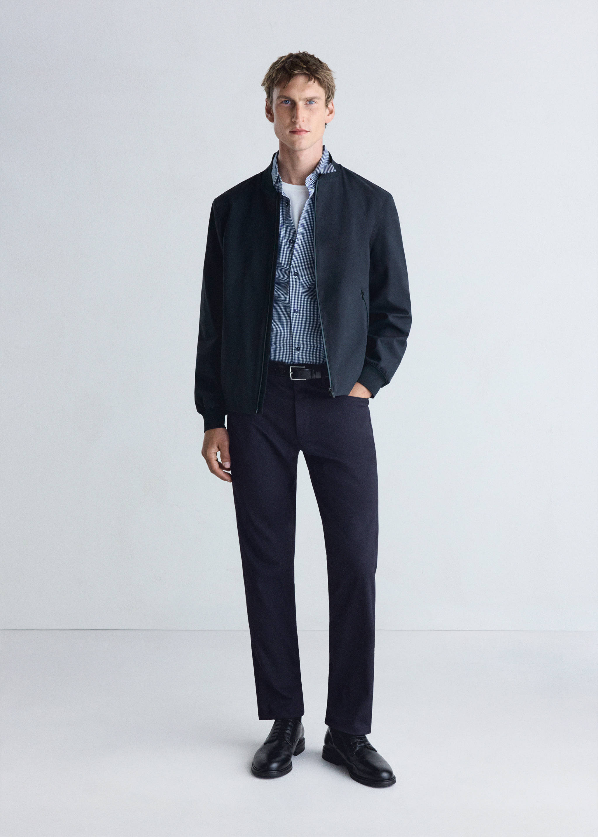 Waterproof, thermoregulating bomber jacket - General plane