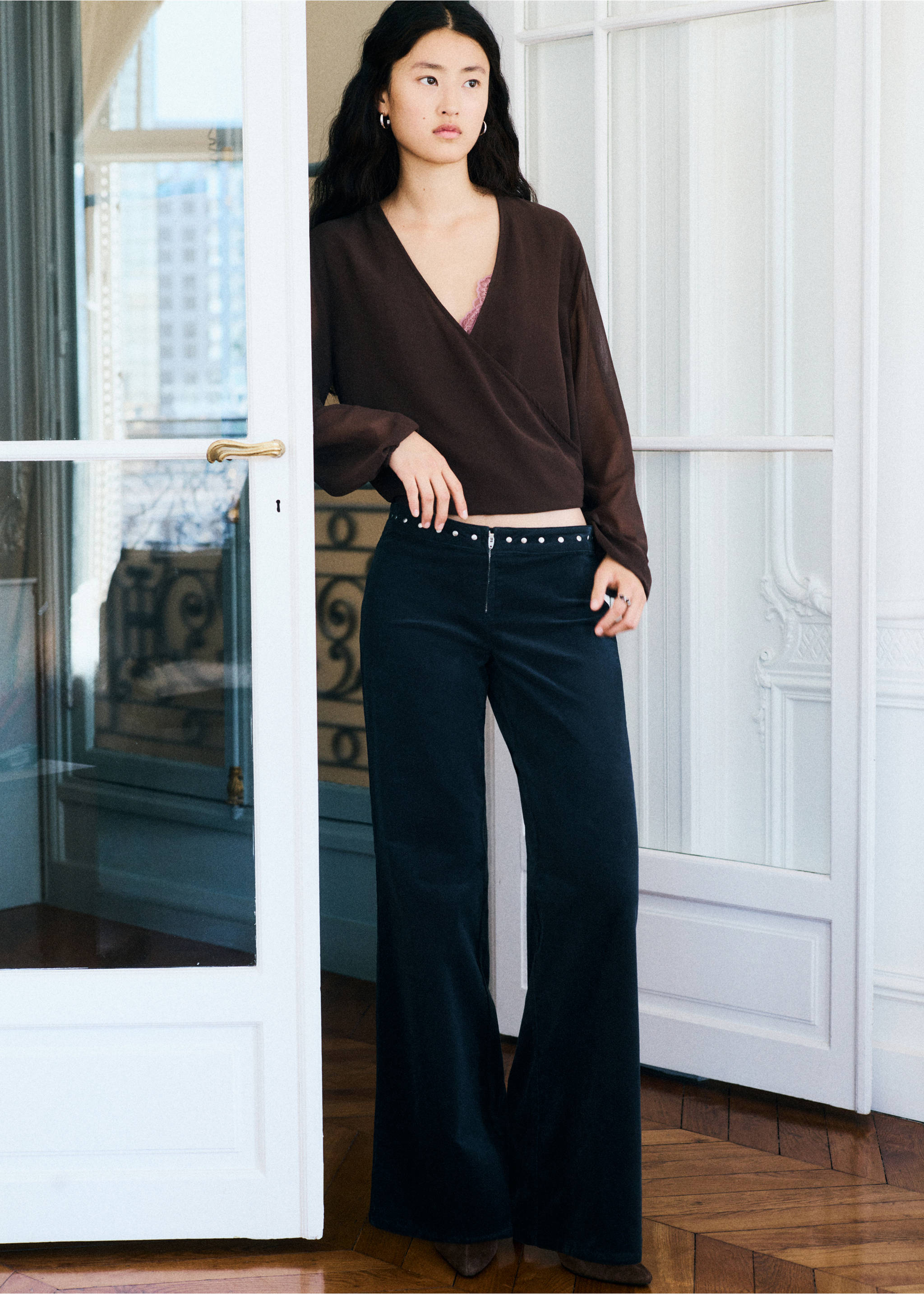 Corduroy flared trousers with studs - Medium plane, Navy. Ref: 37036726-00.