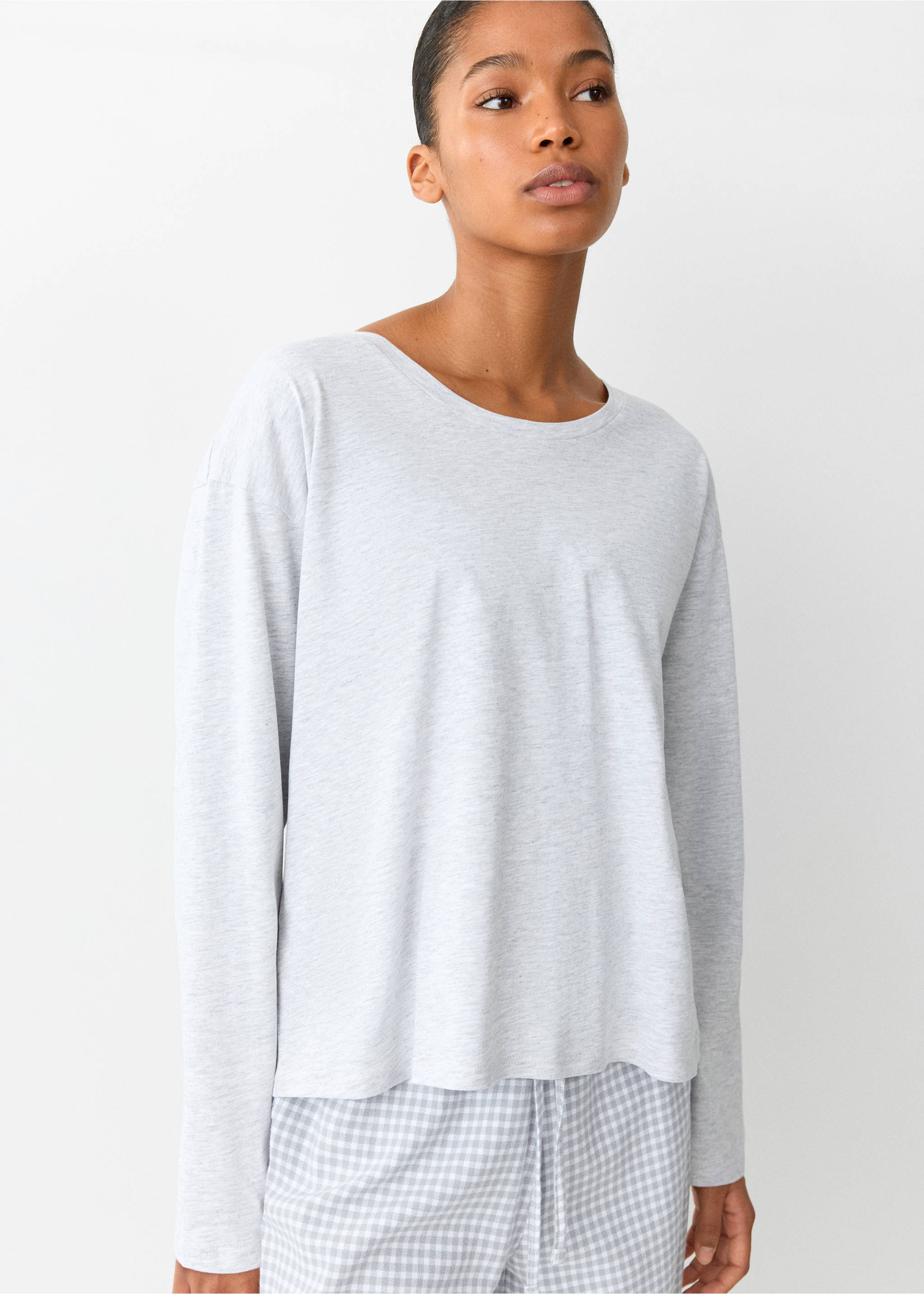 Grey marl long-sleeved pyjama top and gingham check trousers., Light Heather Grey. Ref: 37036731-00.