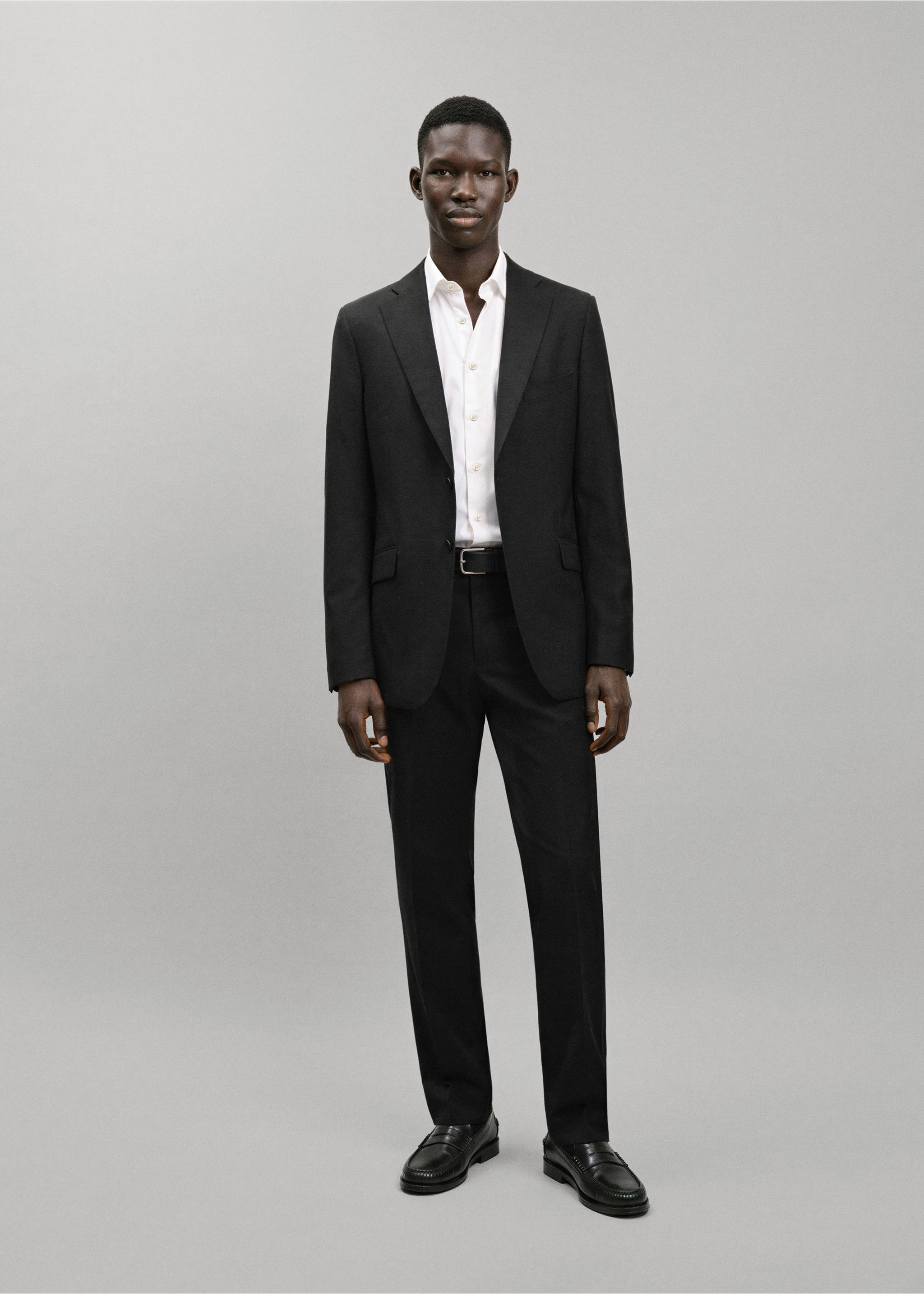 Straight jacket with flap pockets - General plane, Black. Ref: 37036737-00.