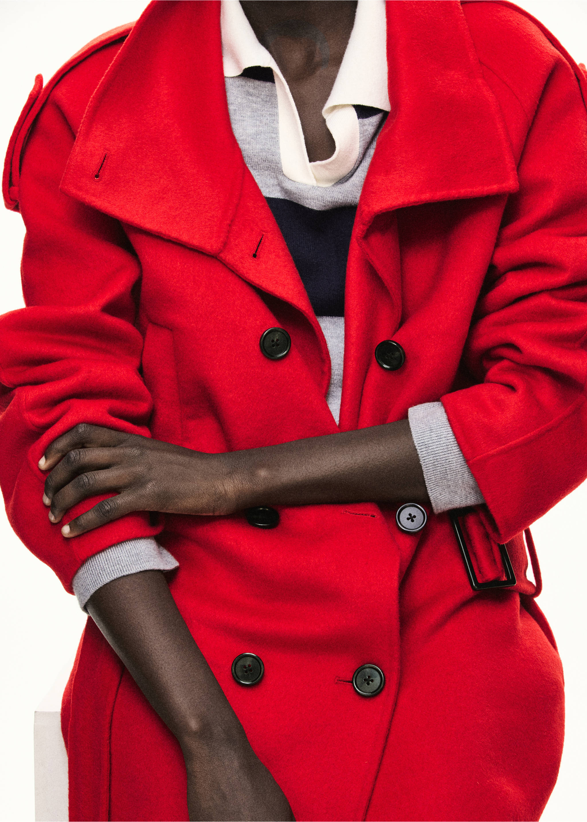 Woollen coat with belt - Details of the article 4, Red. Ref: 37036740-00.