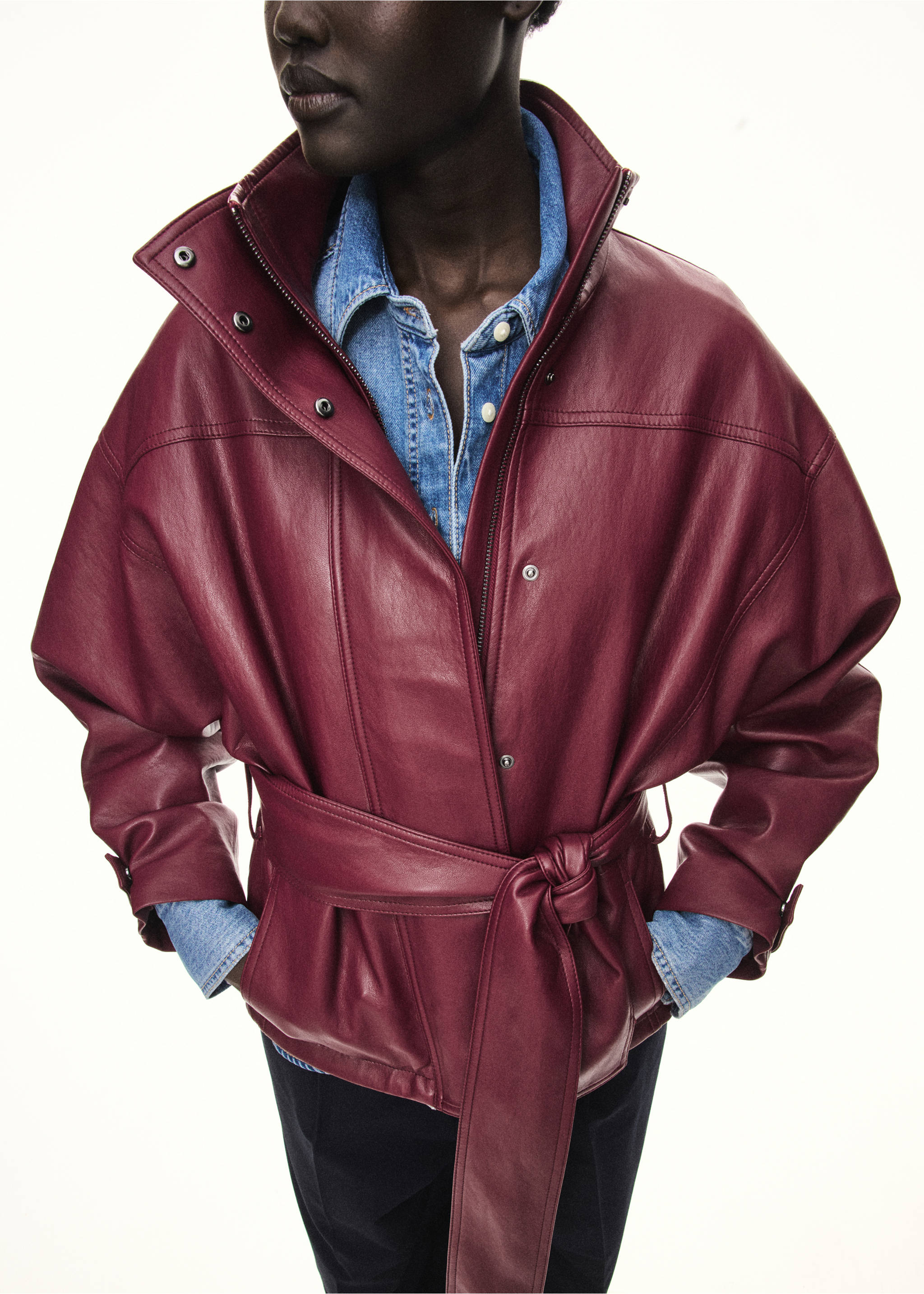 Veste jackes - Plan moyen, Rouge. Ref: 37036743-00.