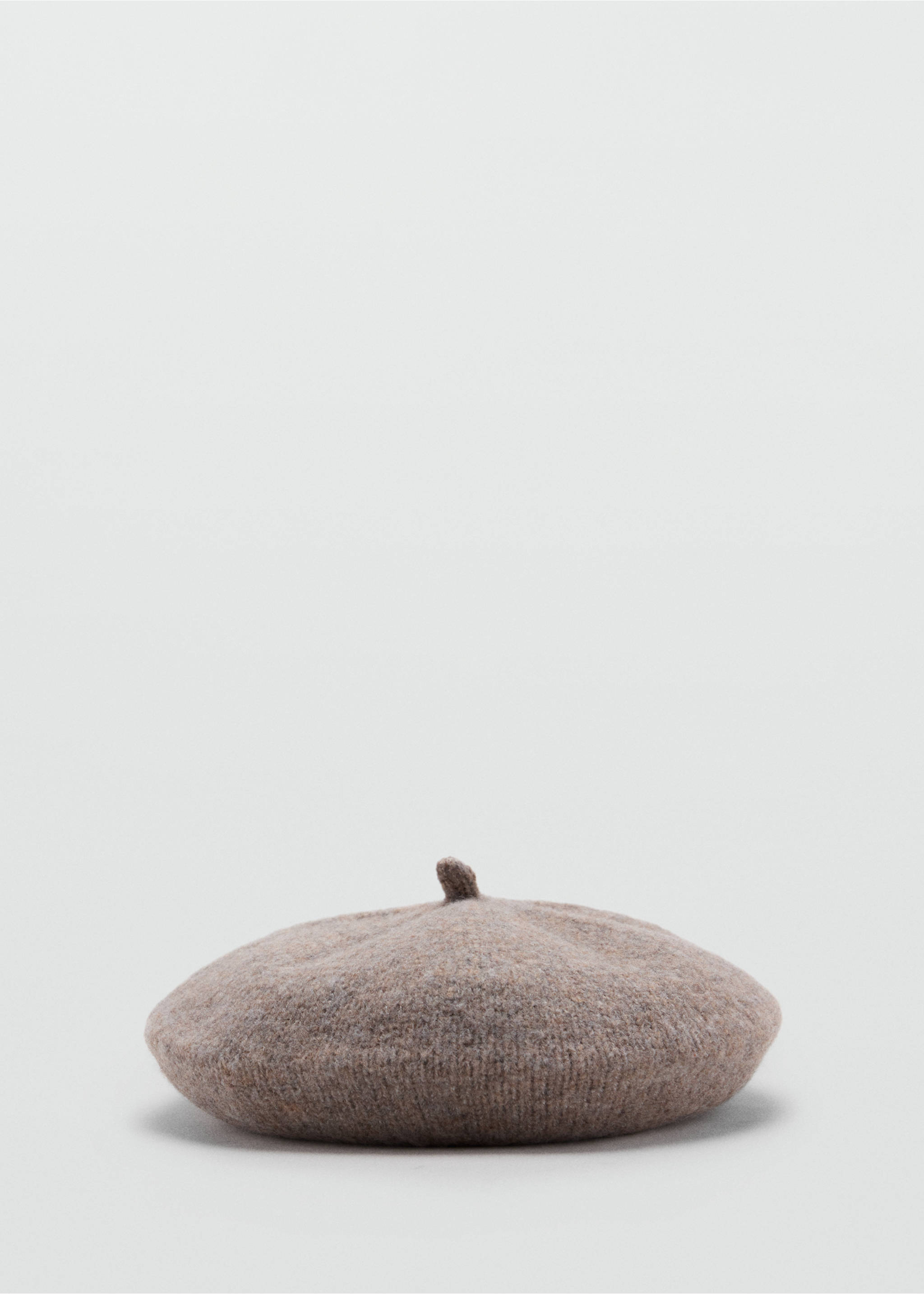 Brown knitted beret with textured wool-blend fabric., Medium Brown. Ref: 37037120-00.