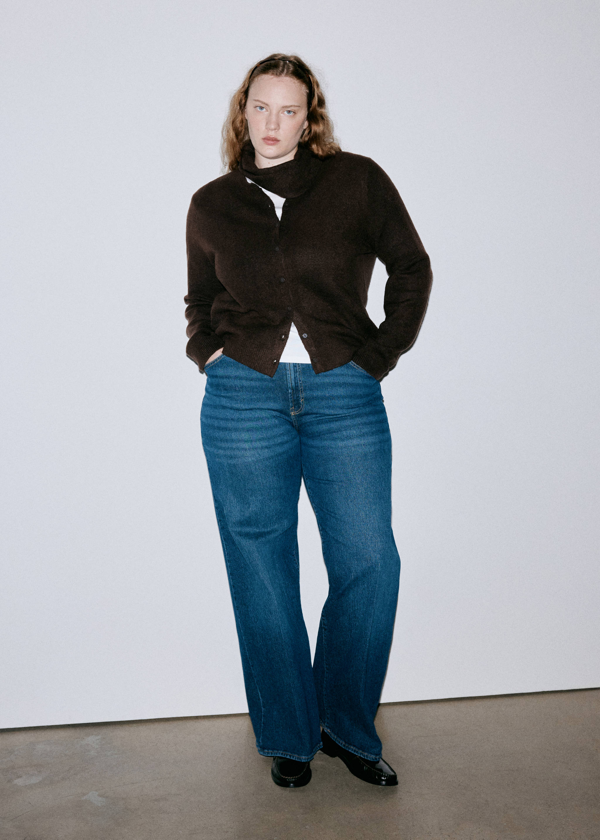 Knitted cardigan with flocked detail - Details of the article 5