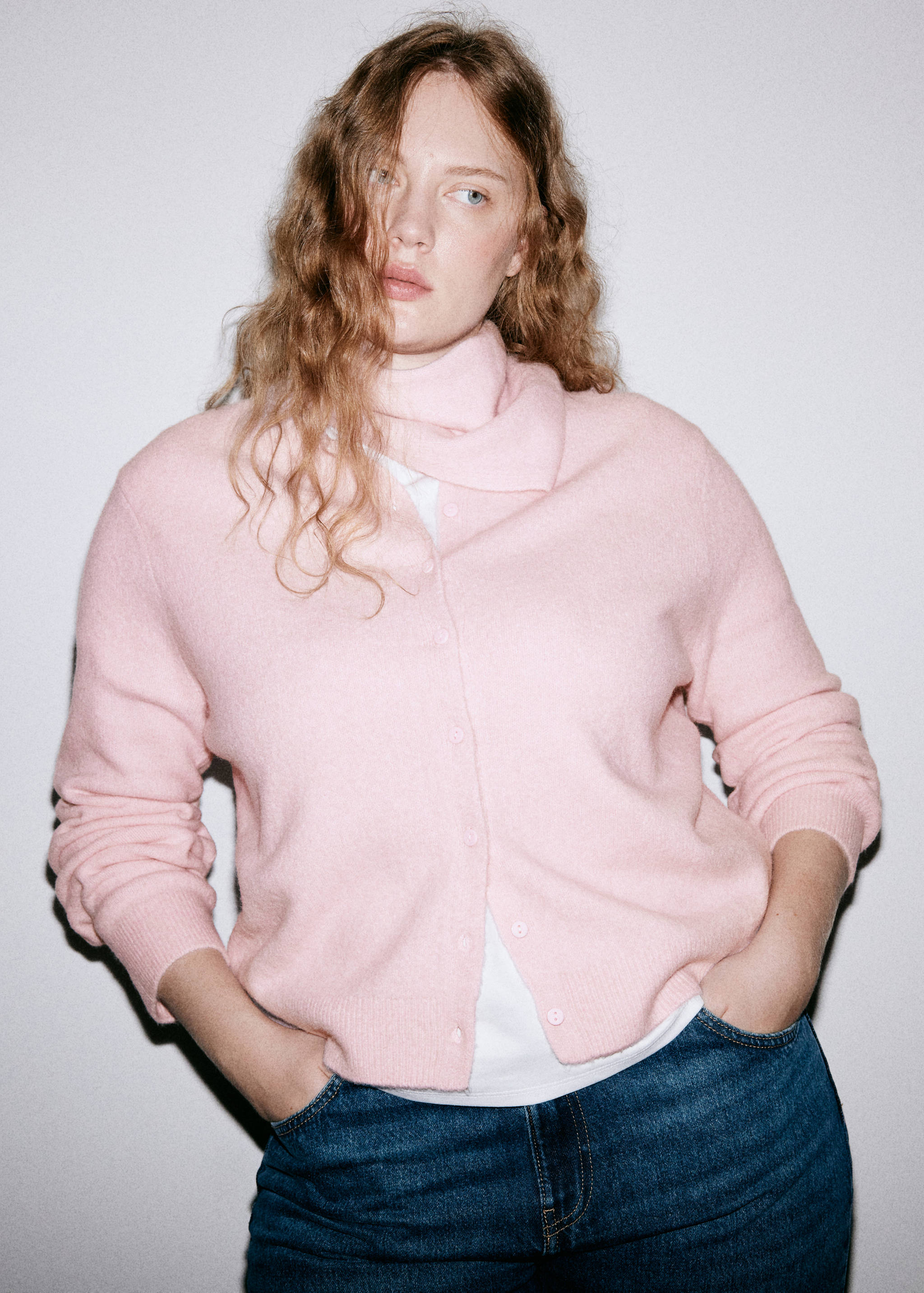 Knitted cardigan with flocked detail - Details of the article 6