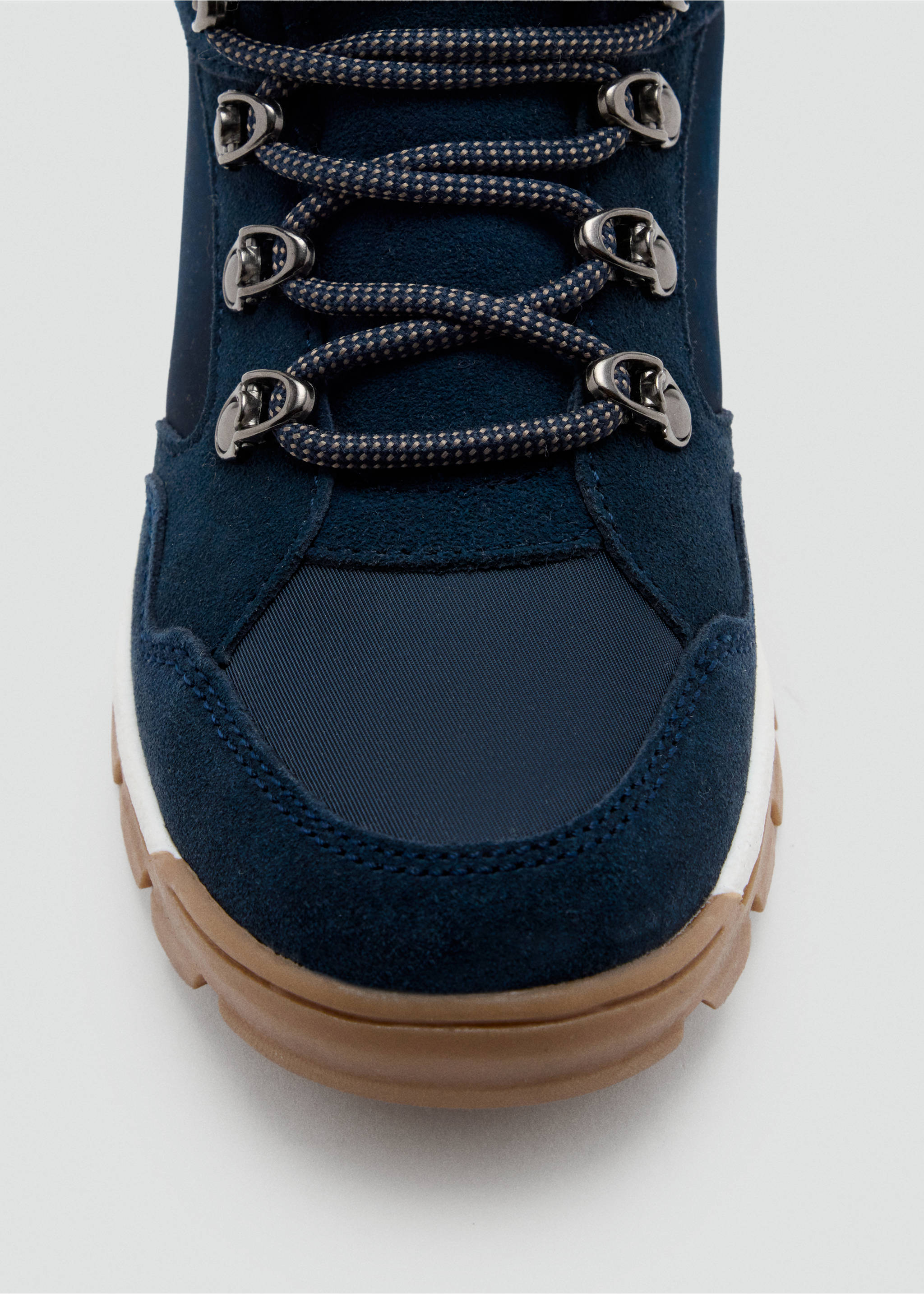 Elastic-laced boots - Details of the article 2, Navy. Ref: 37037786-00.