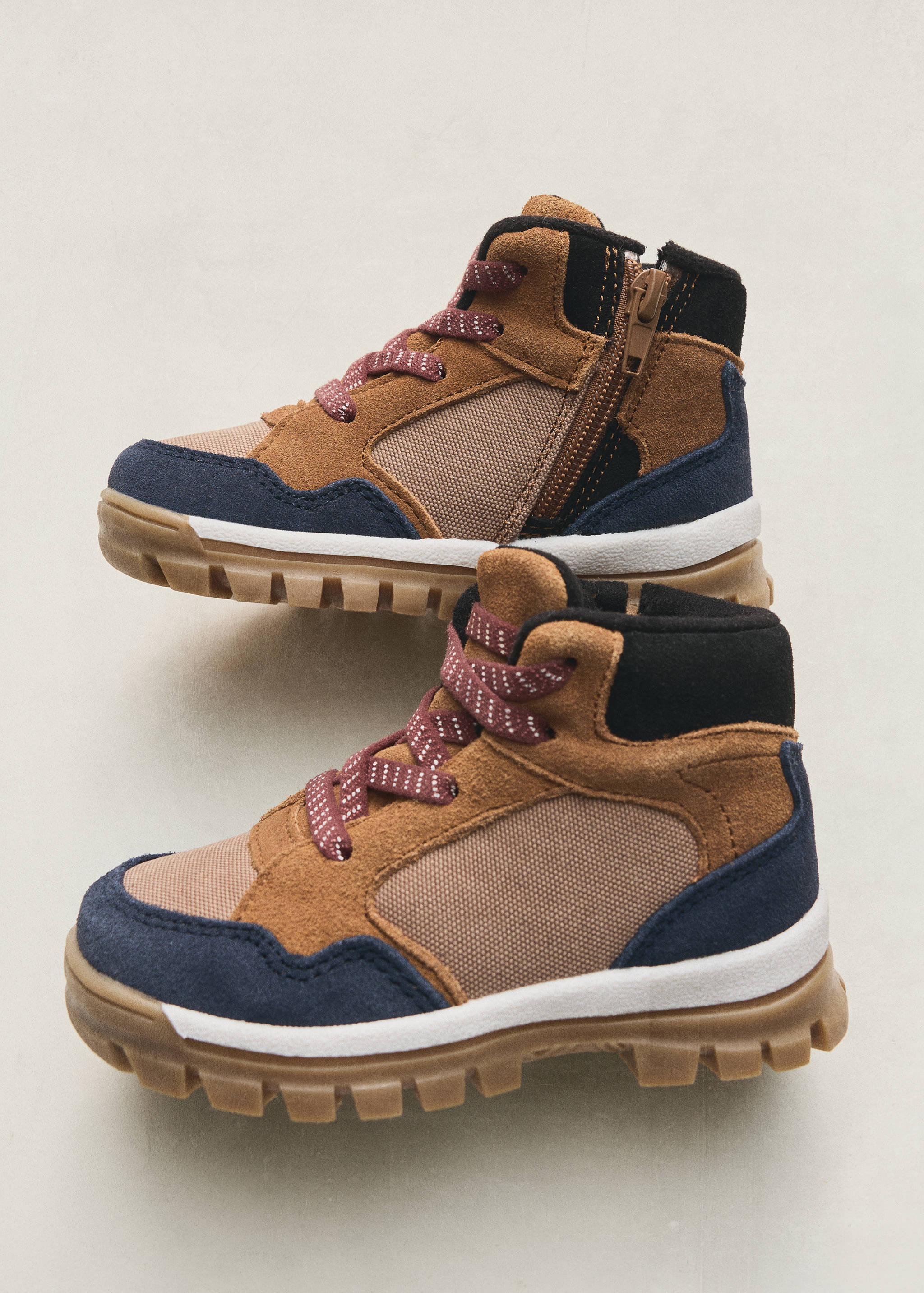 Elastic-laced boots - Details of the article 5