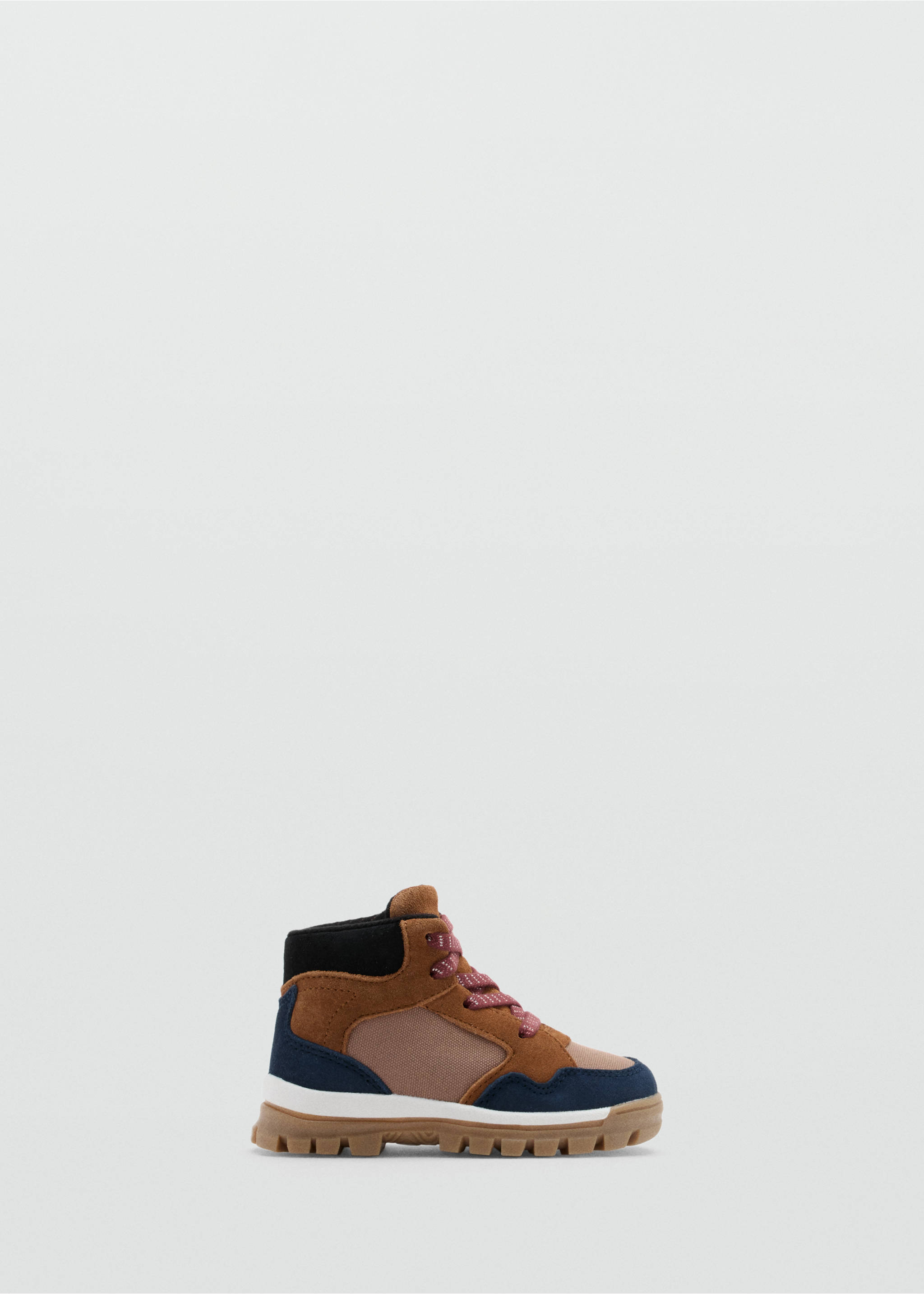 Multi-coloured children's hiker boot with speckled laces and a chunky gum sole., Medium Brown. Ref: 37037787-00.