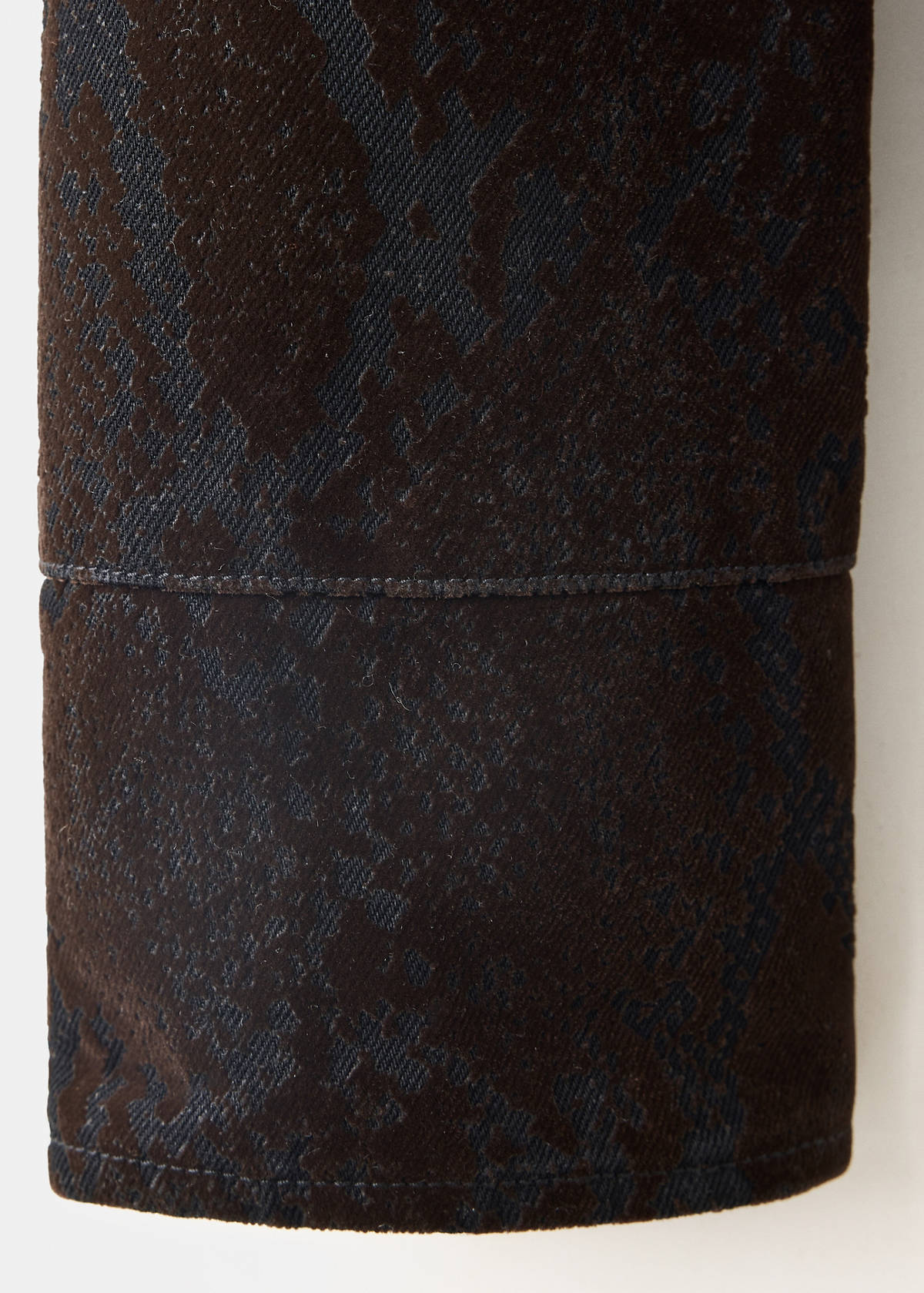Velvet jacket with fur collar — Chocolate