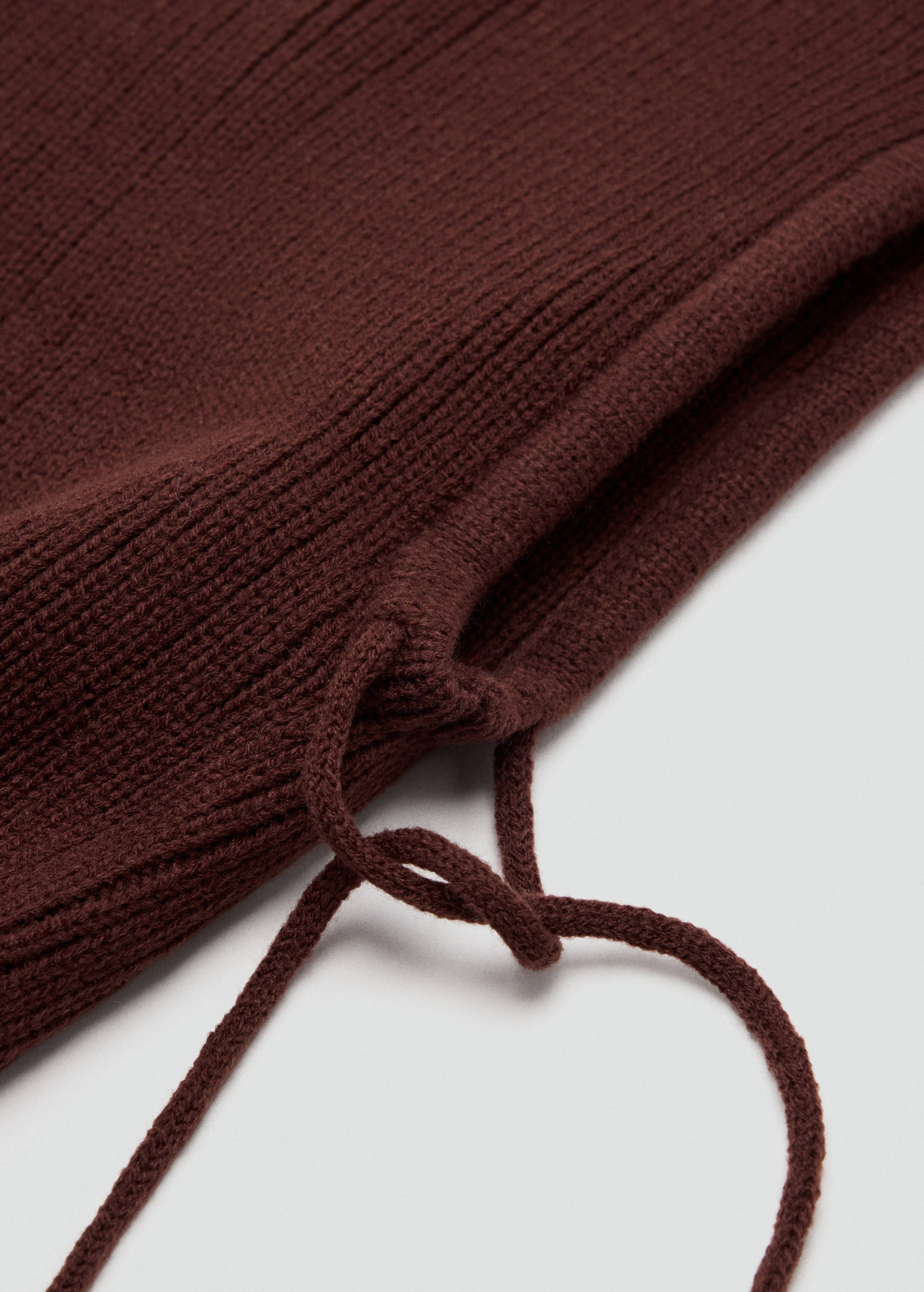 Cagoule en maille avec fermeture à nouer - Détail de l'article 8