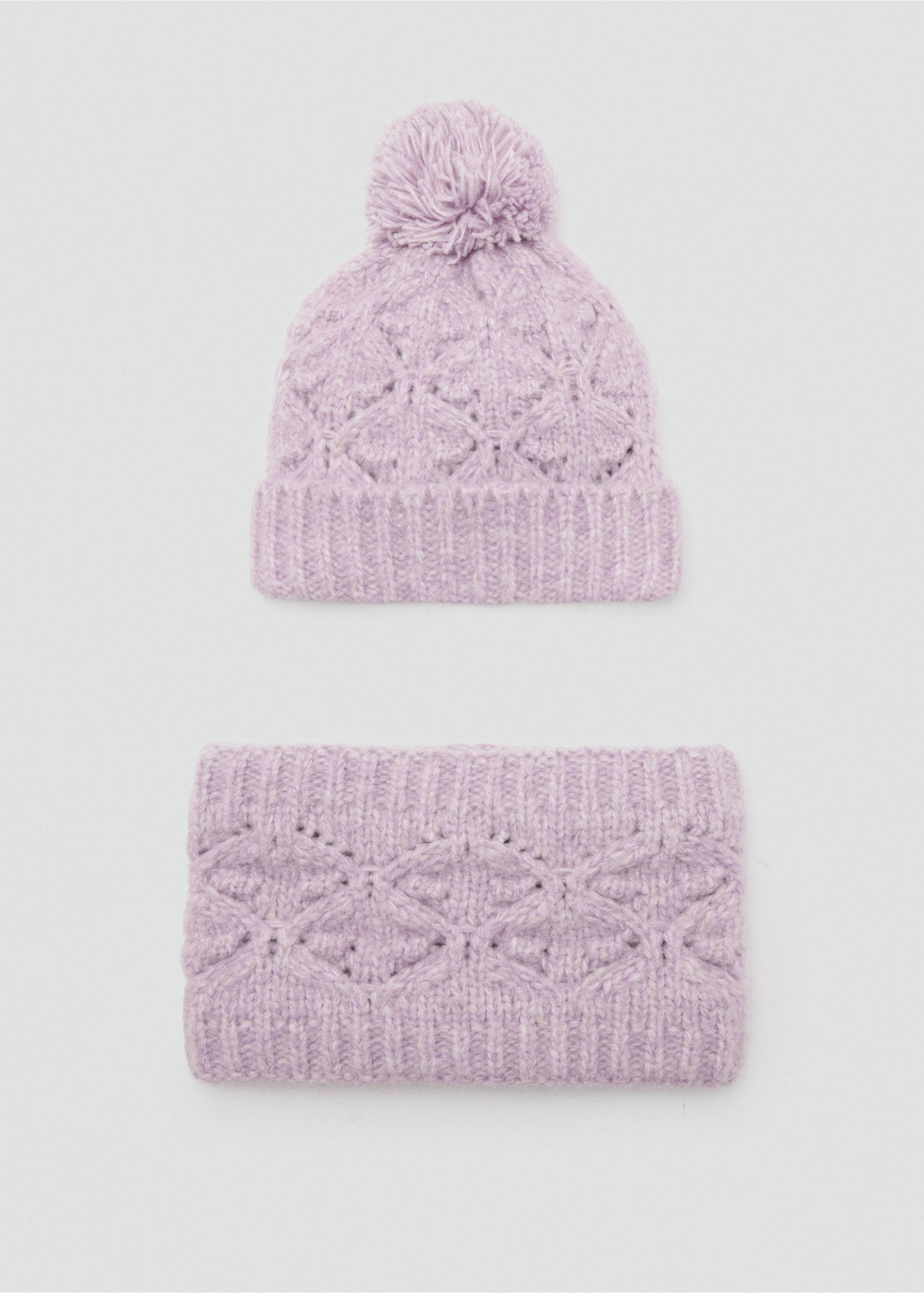 Lilac knitted scarf and beanie set with cable pattern and pom-pom., Lilac. Ref: 37037807-00.