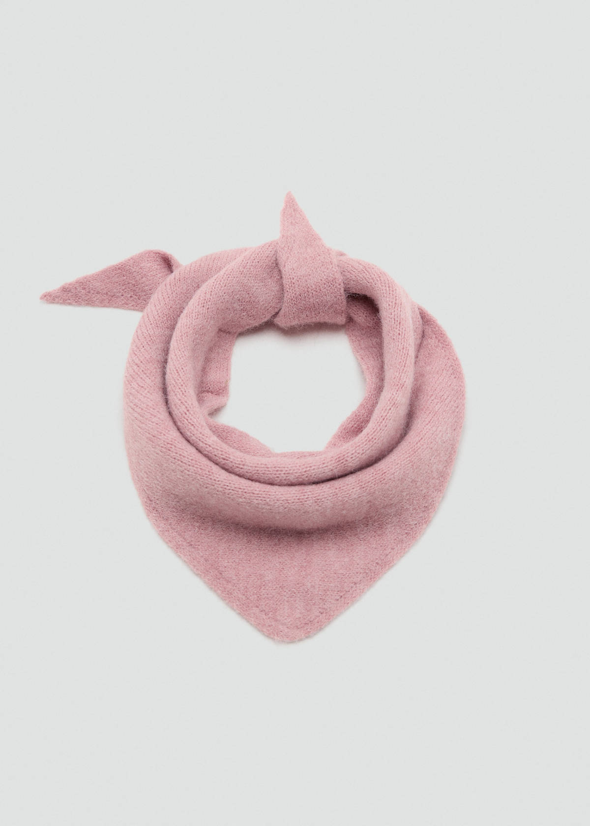 Triangular knitted scarf — Pale Pink