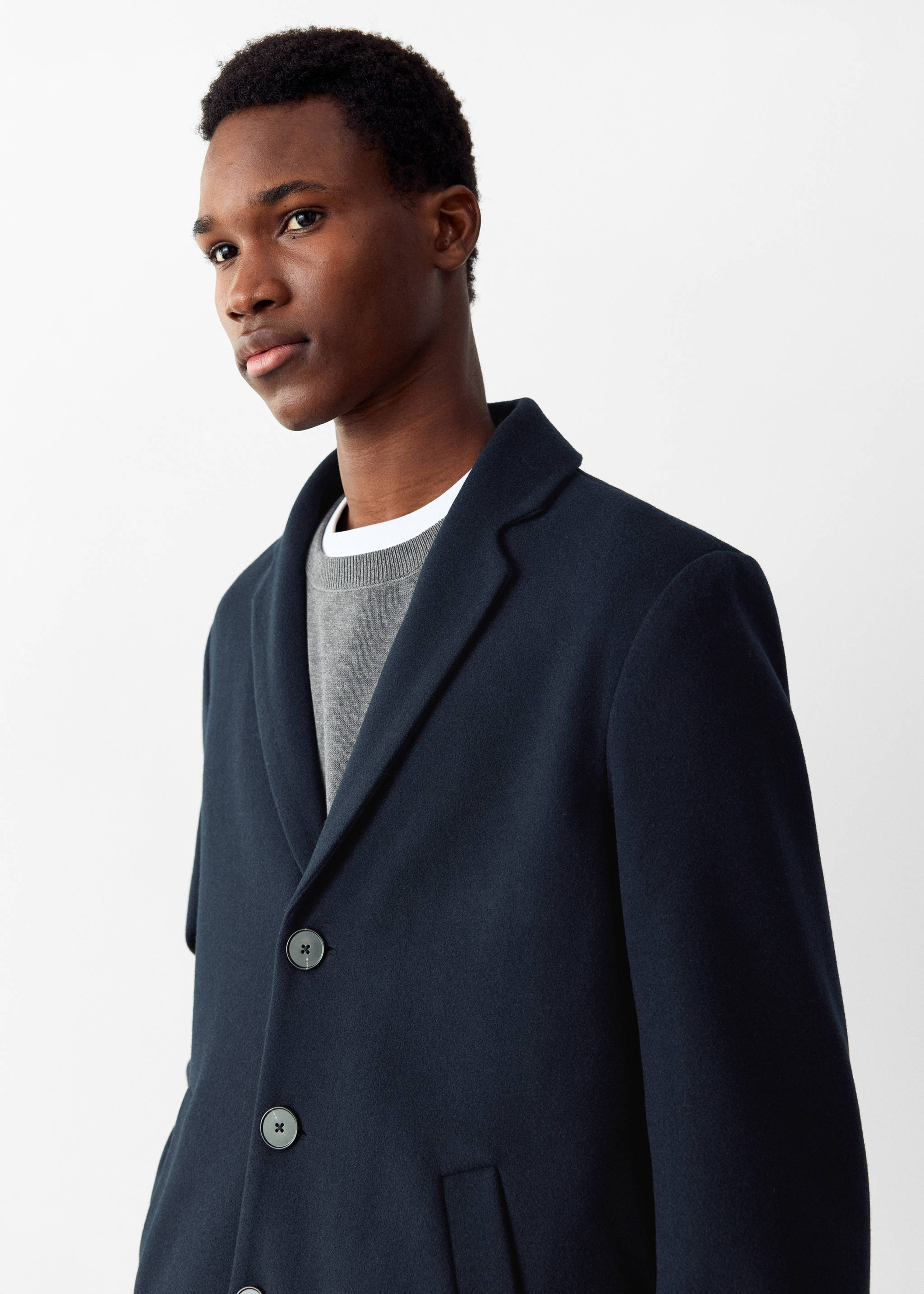 Wool coat with lapel collar - Details of the article 1