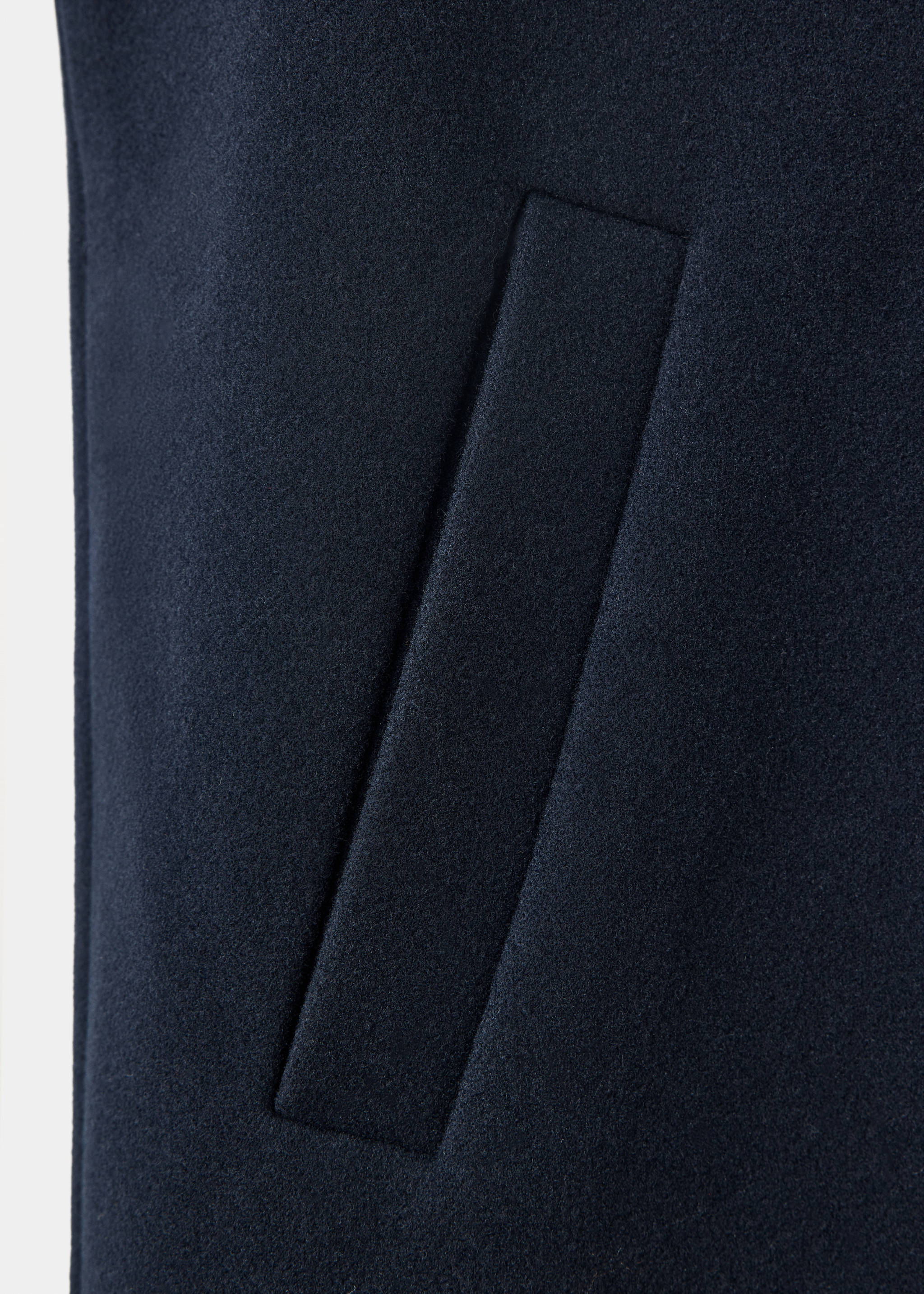 Wool coat with lapel collar - Details of the article 0
