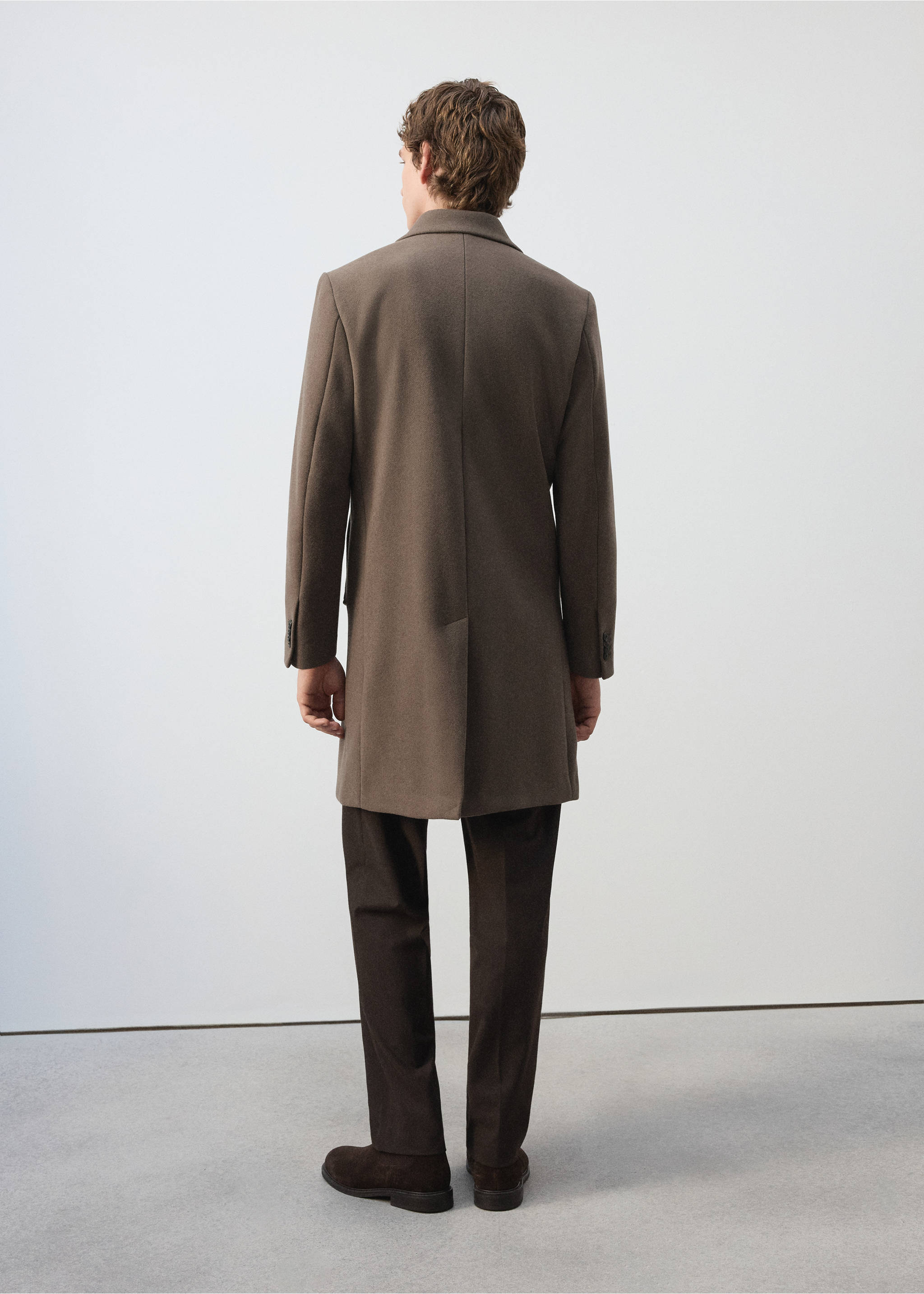Back view of a brown coat with a lapel collar and mid-thigh length., Dark Grey. Ref: 37037889-00.