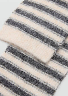Striped knit scarf — Sand 2