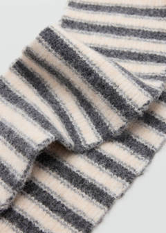 Striped knit scarf — Sand 3