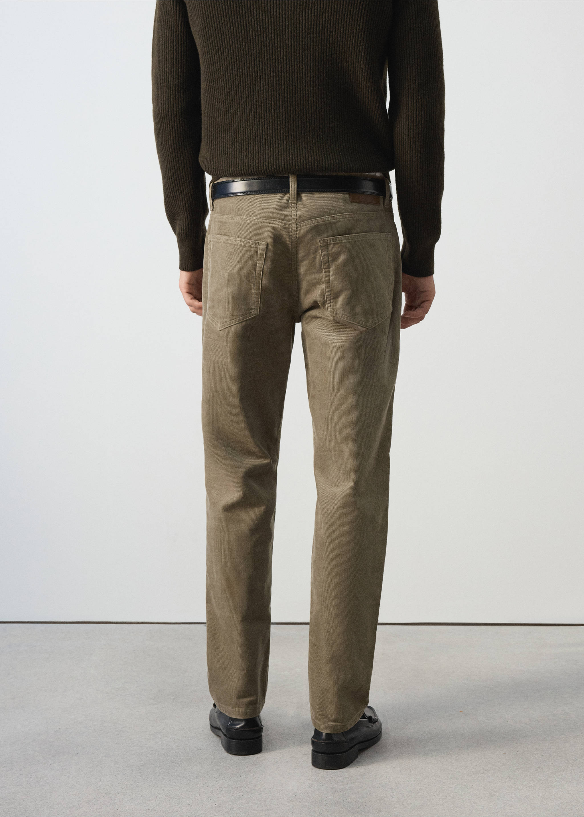 Khaki green corduroy trousers from the back, worn with a dark brown sweater., Mink Grey. Ref: 37037900-00.