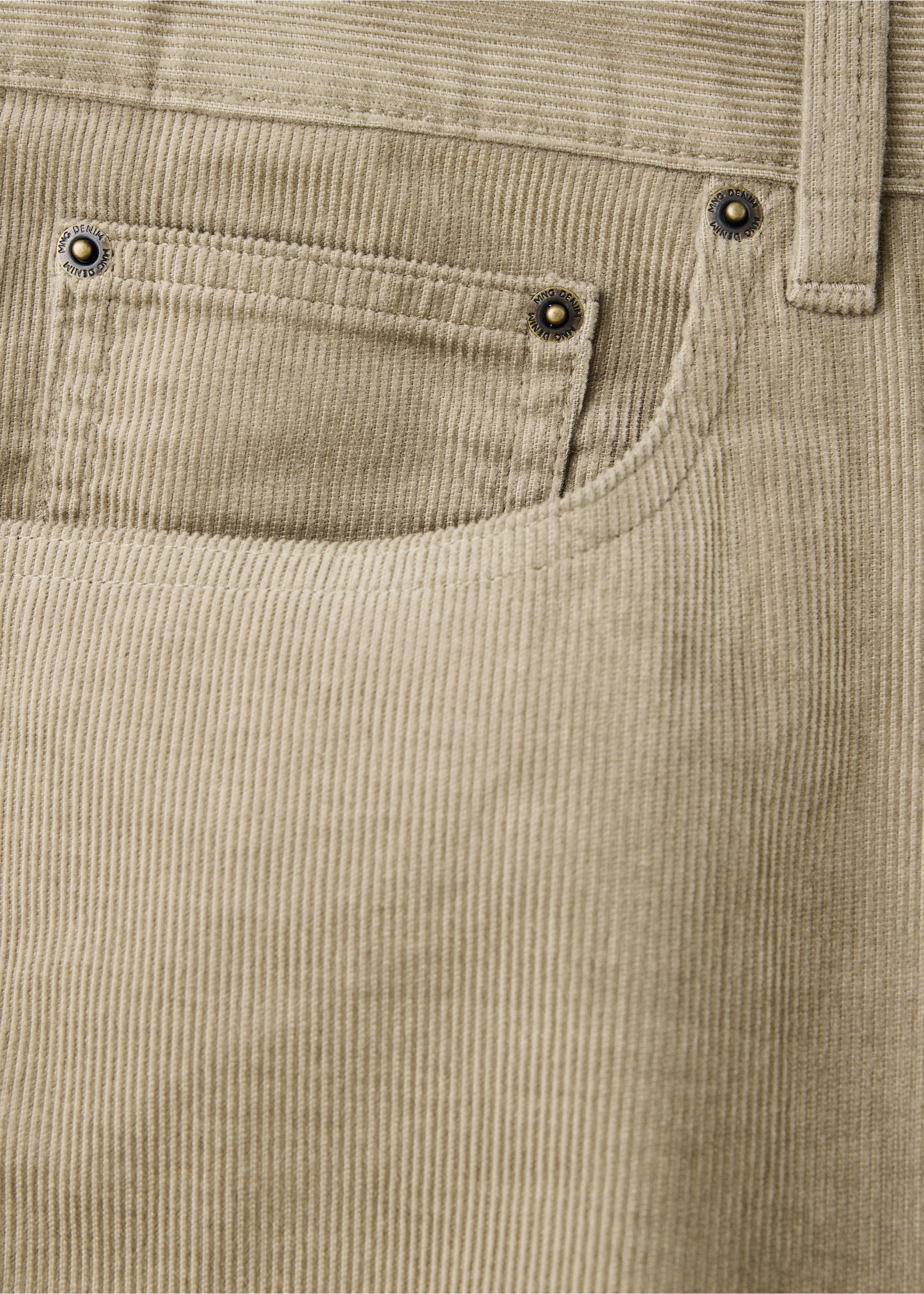 Pantalon velours côtelé regular-fit - Détail de l'article 0, Gris vison. Ref: 37037900-00.