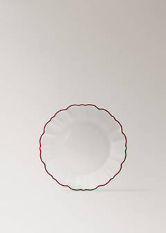 Wavy-edged glass plate — Red 5