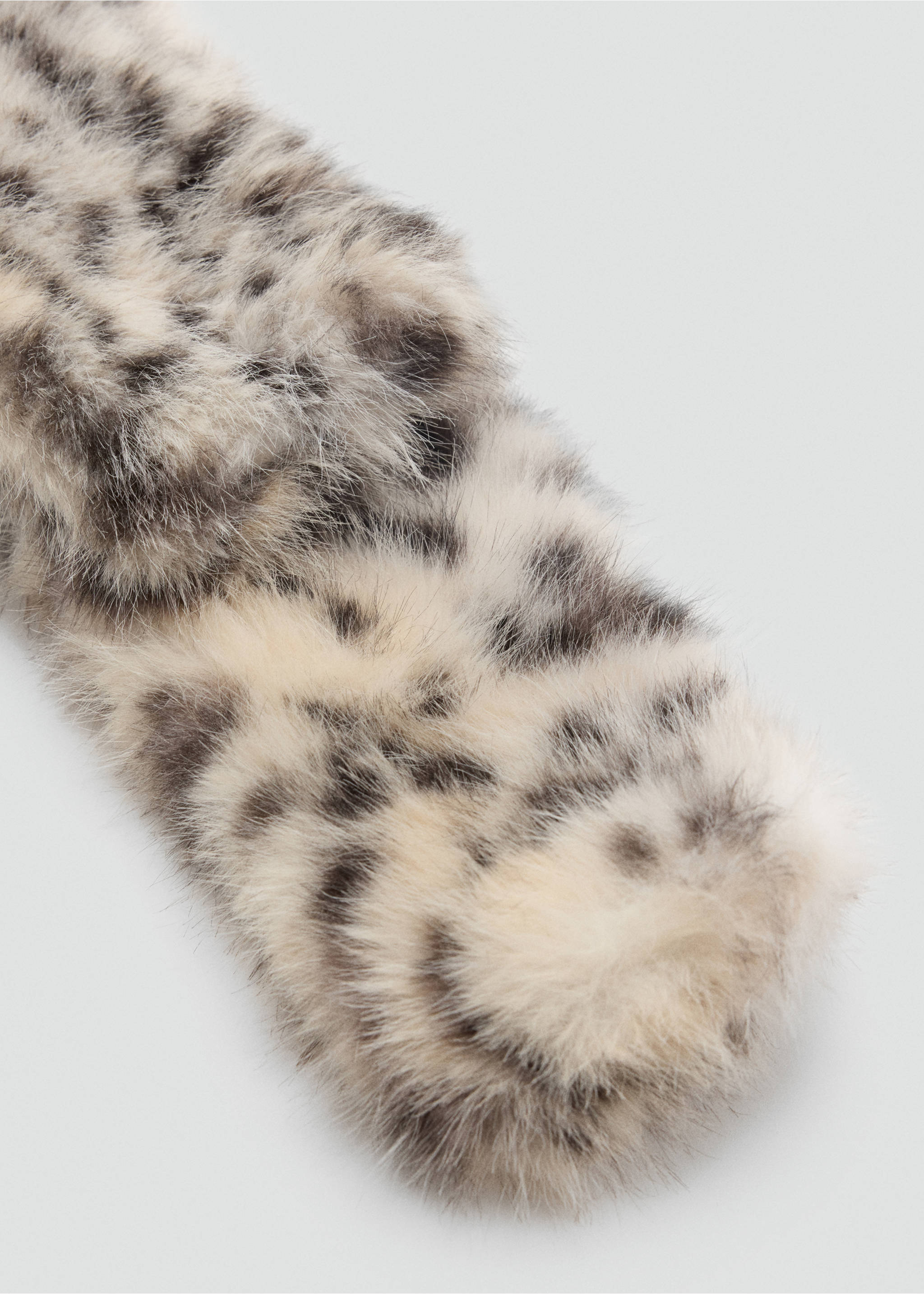 Faux-fur scarf - Medium plane, Ecru. Ref: 37037907-00.