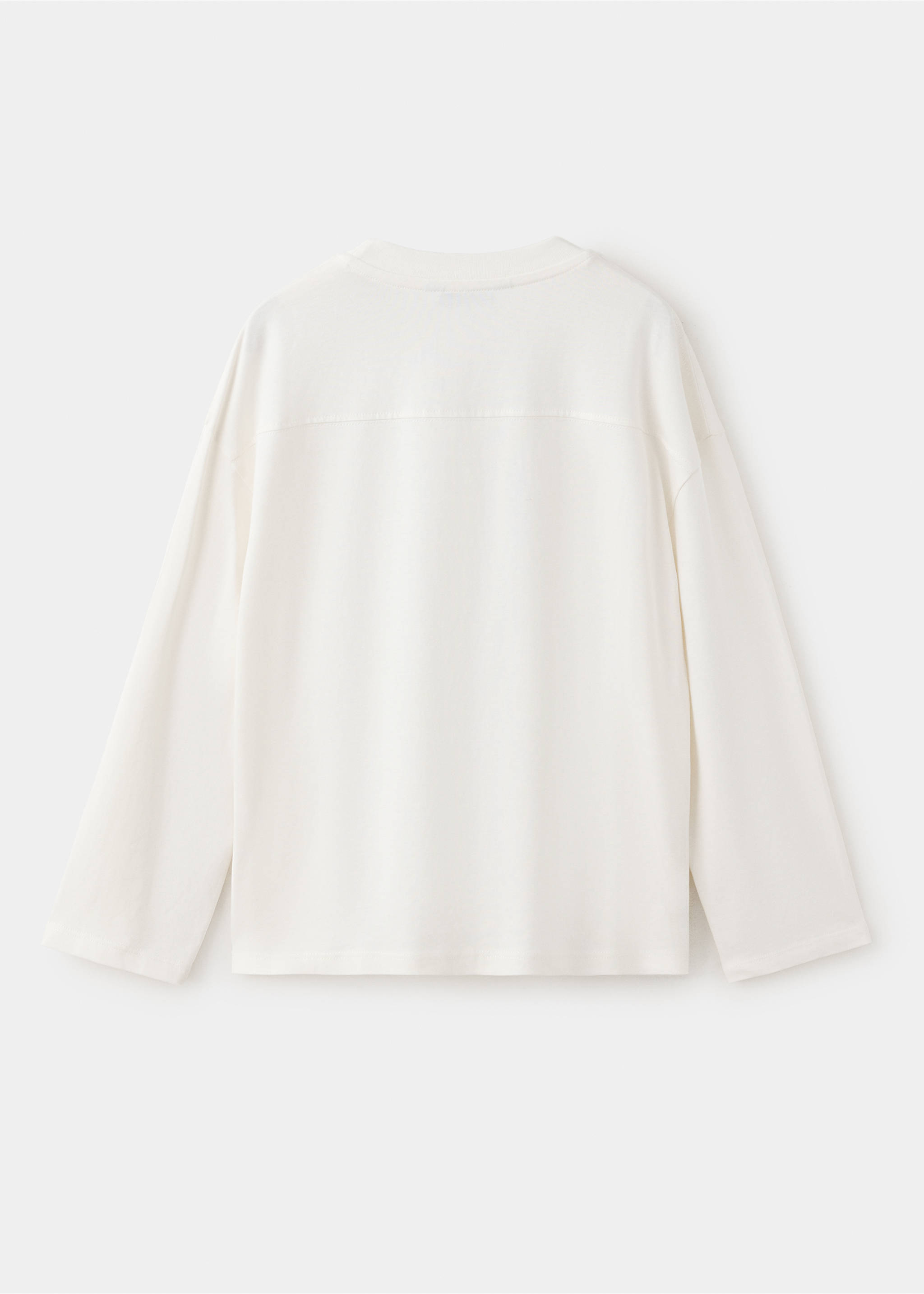Back view of a plain off-white long-sleeved t-shirt., Off White. Ref: 37037913-00.