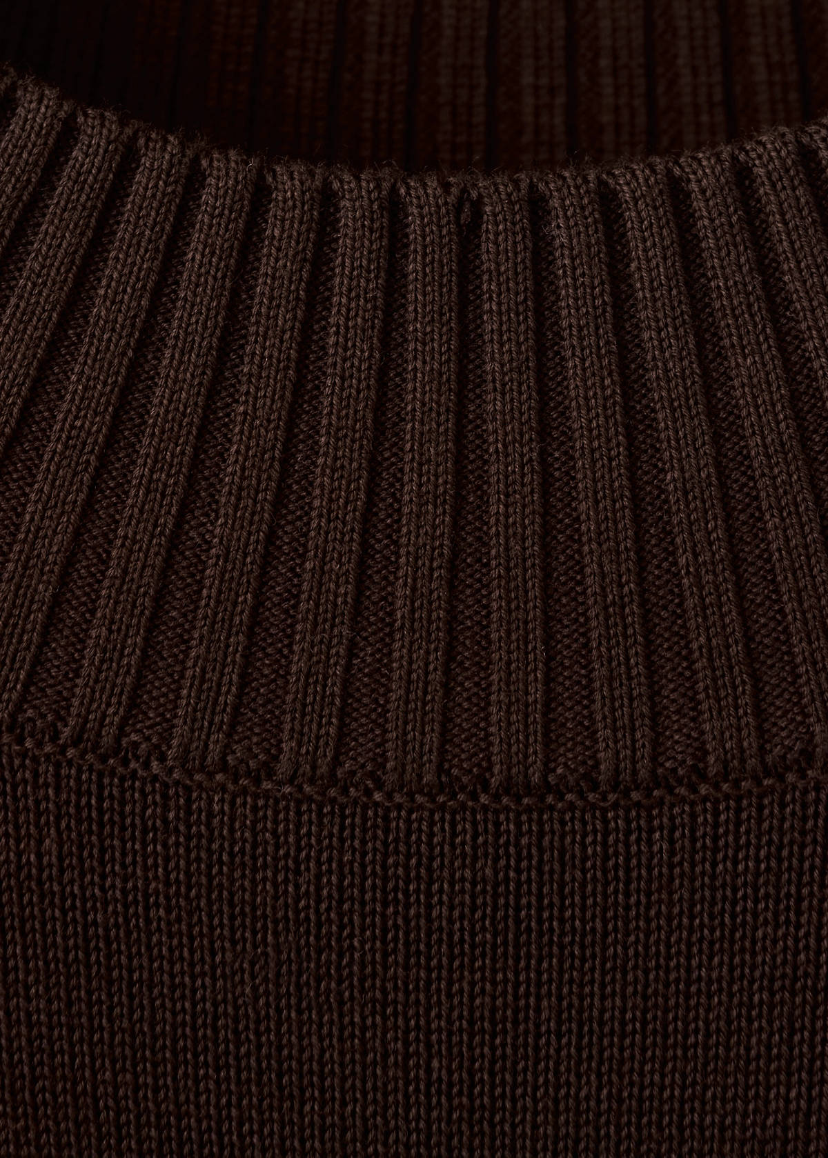Fine knit cotton blend sweater — Chocolate