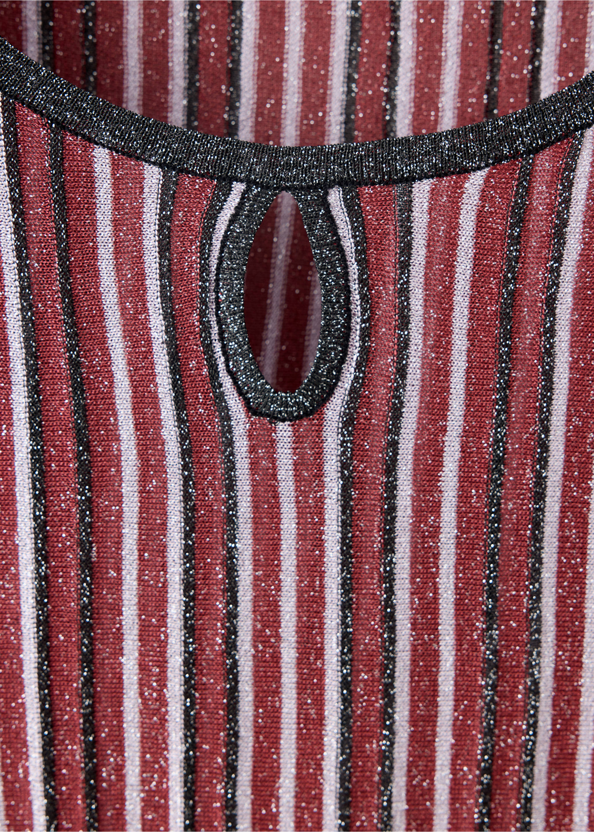 Striped metallic jersey sweater detail with keyhole cutout., Burgundy. Ref: 37037936-00.