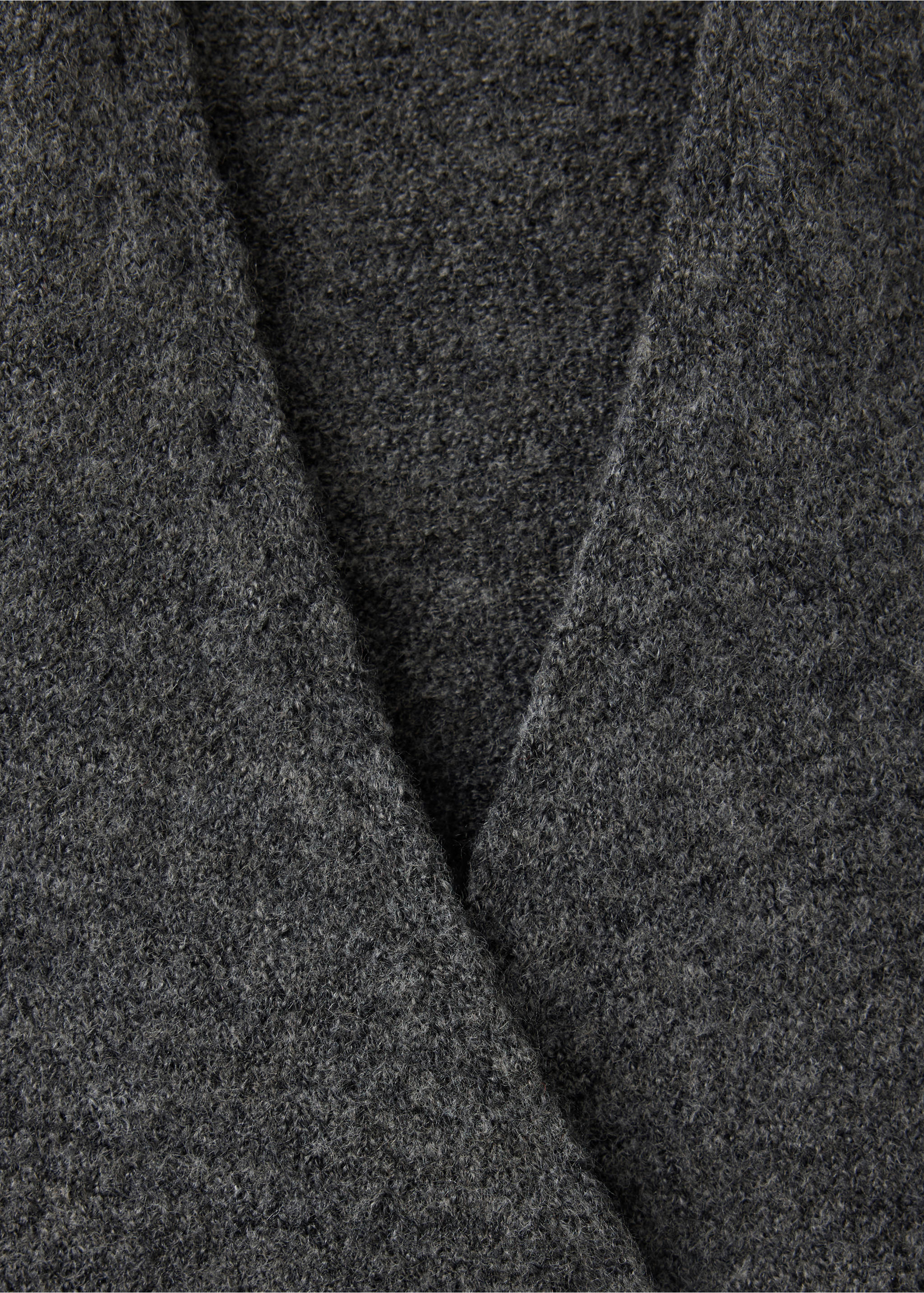 Open-back knitted dress - Details of the article 8, Grey. Ref: 37037938-00.