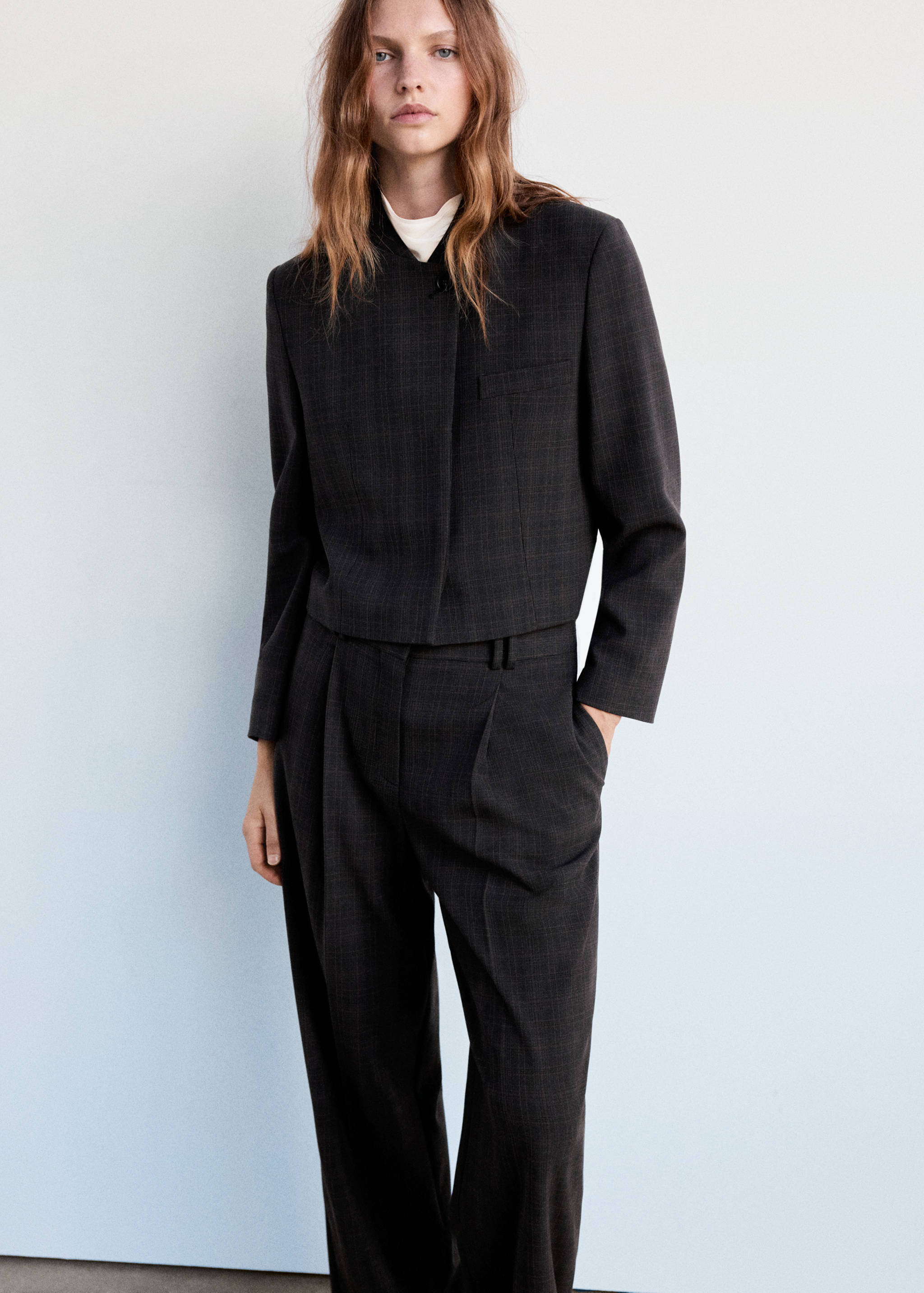 TROUSERS VITORIA - Details of the article 1