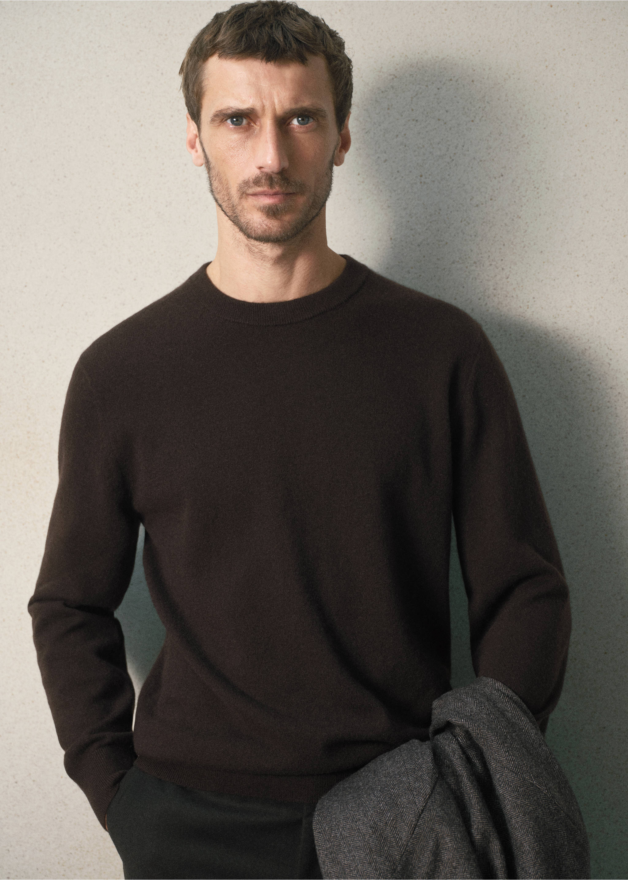 SWEATER CASH - Détail de l'article 1, Chocolat. Ref: 37038276-00.