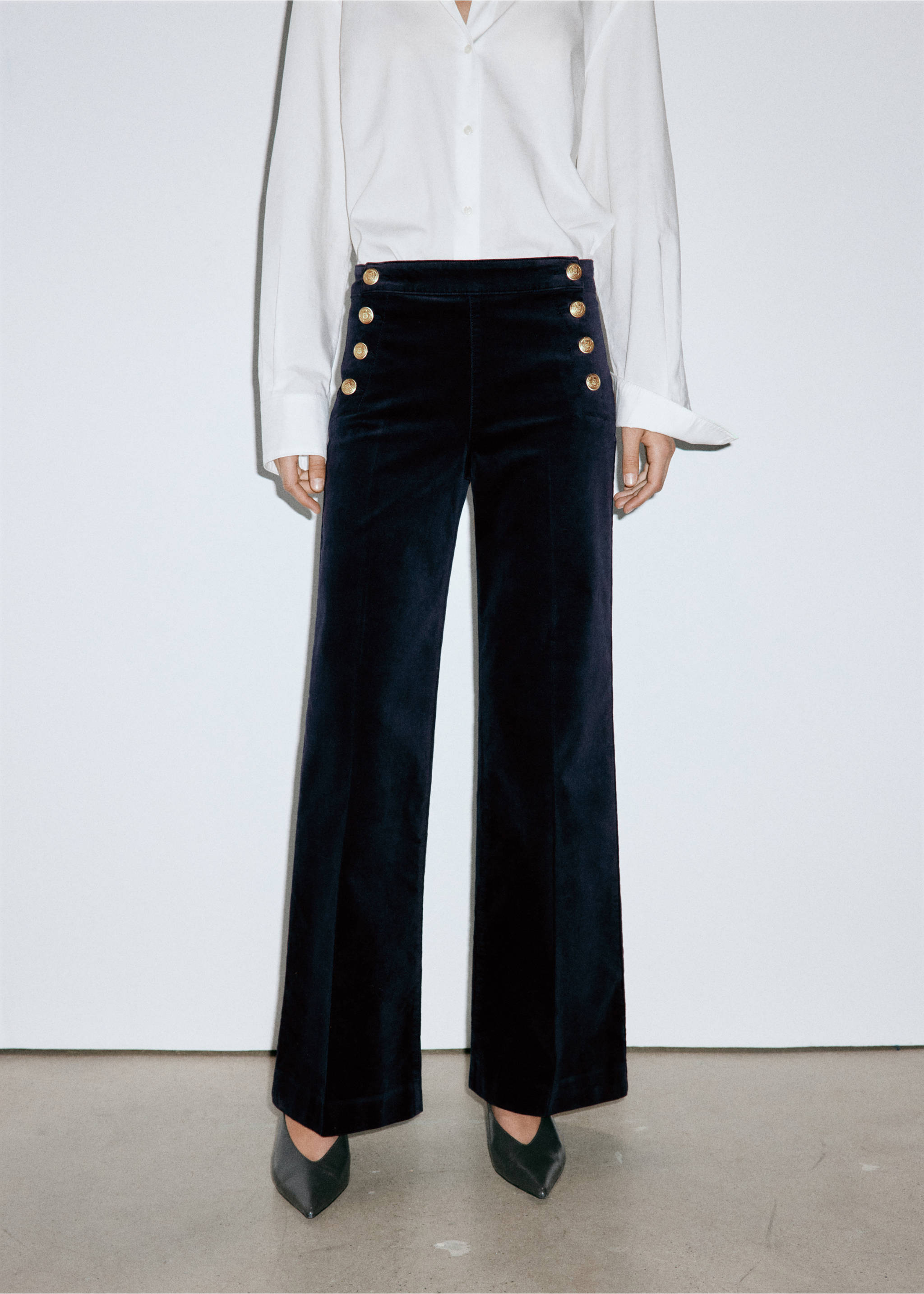 Navy blue velvet flared trousers with gold button details., Blue. Ref: 37039117-00.