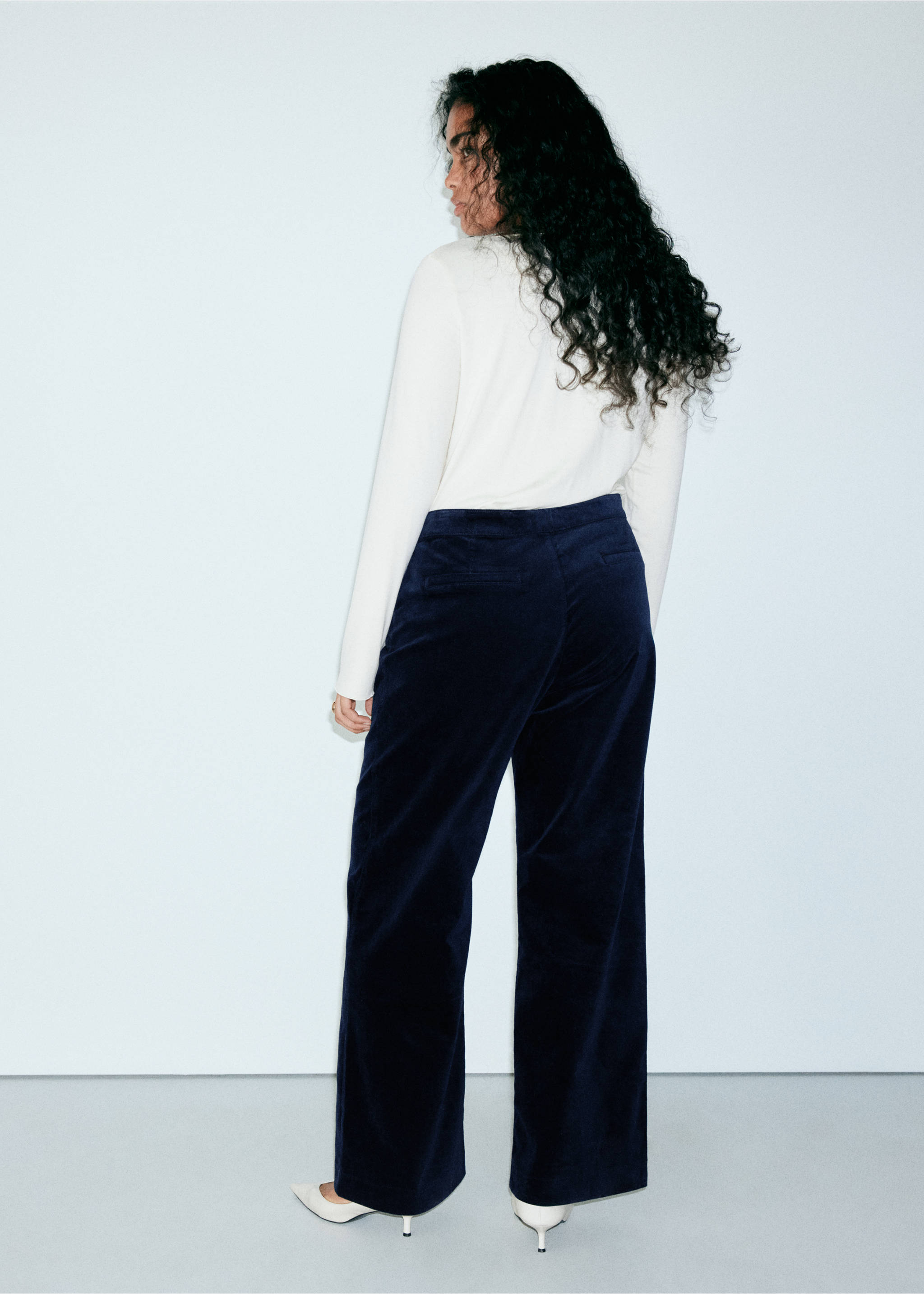Navy blue wide-leg trousers shown from the back on a plus-size model., Blue. Ref: 37039117-00.