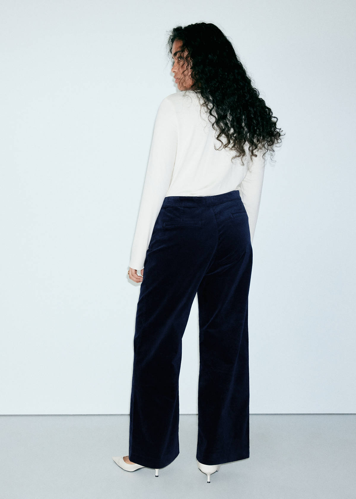 Velvet trousers with buttons — Blue