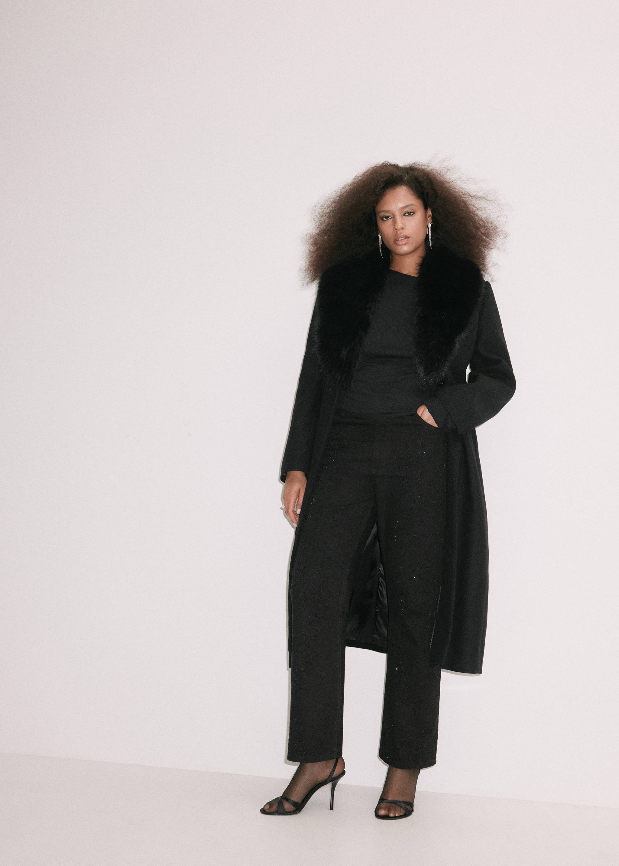 Manteau en laine Manteco avec col en fourrure amovible - Détail de l'article 5