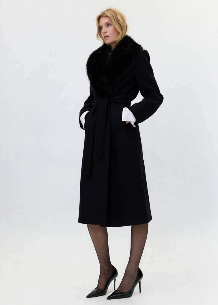 Manteco wool coat with removable fur collar by Mango