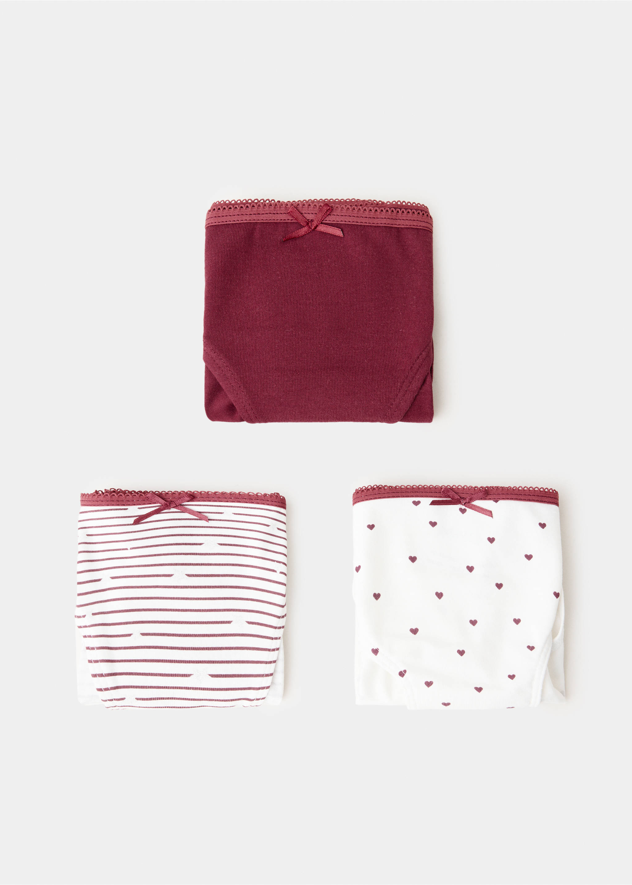 Pack of three children's briefs in solid burgundy, striped, and heart prints., Burgundy. Ref: 37039223-00.