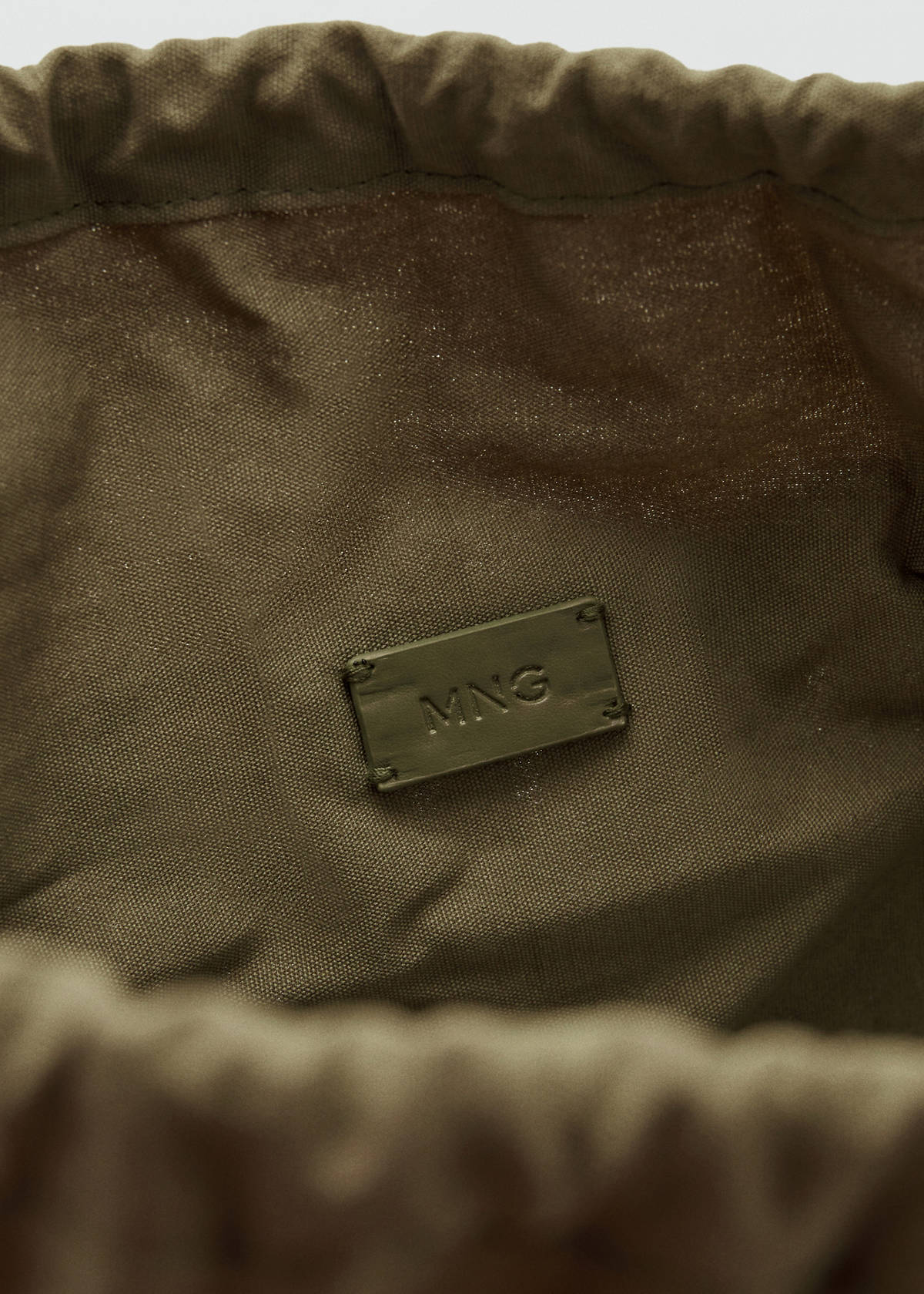 Textured braided bag — Khaki