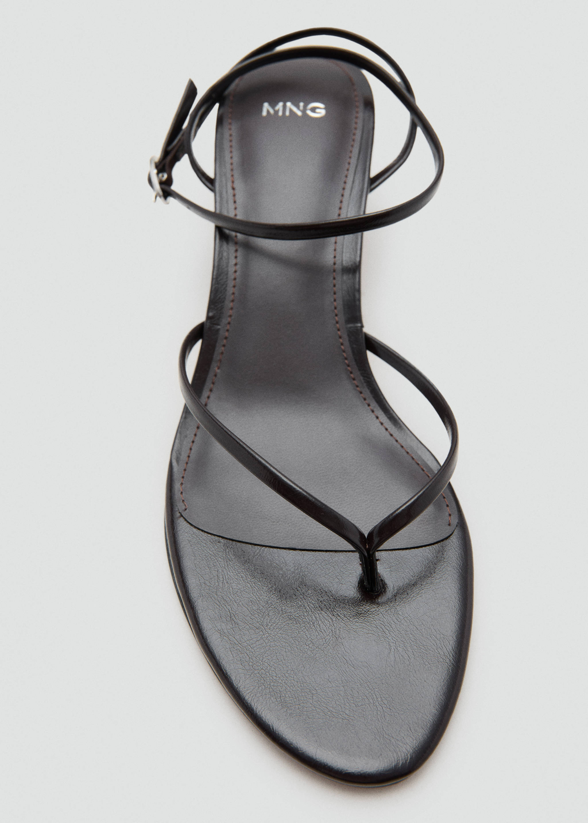 Strappy heeled sandals - Details of the article 3