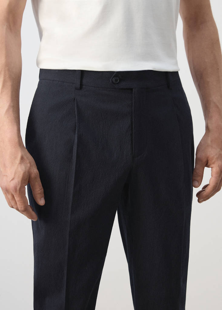 Slim fit cotton lyocell seersucker trousers — Navy